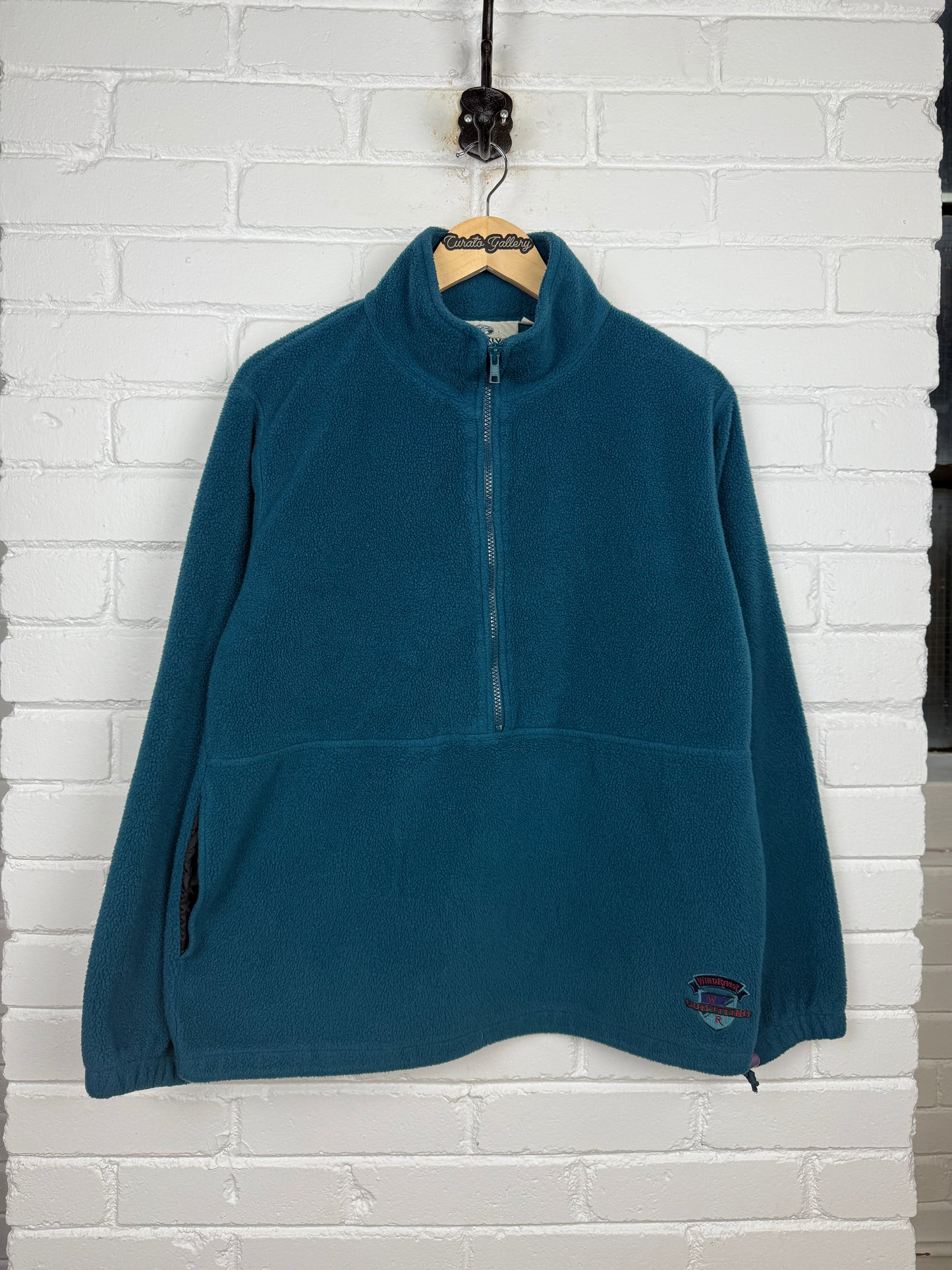 Vintage 90s Wind River Outfitting Embroidered Crest 1/2 Zip Fleece Sweater Size M