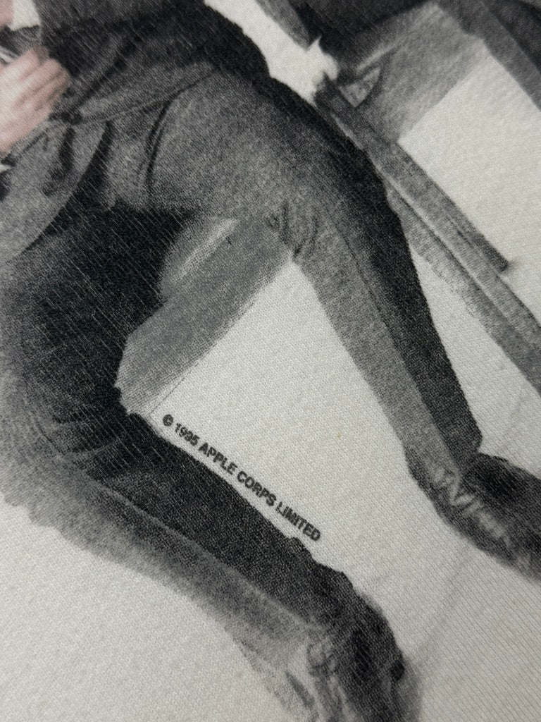 Vintage 1995 The Beatles Umbrellas Band Group Photo Music T Shirt Size L 90s