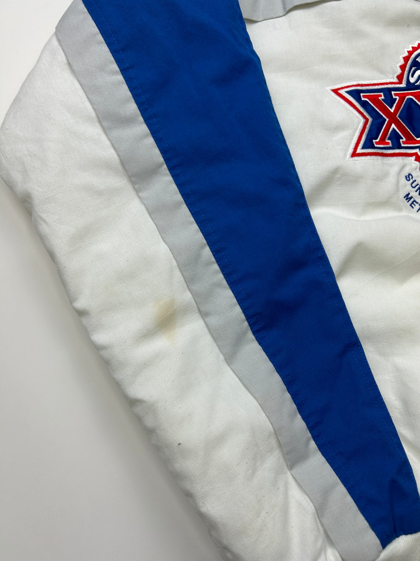 Vintage 1992 Super Bowl XXVI Embroidered NFL Insulated Logo 7 Sweatshirt Size L 90s