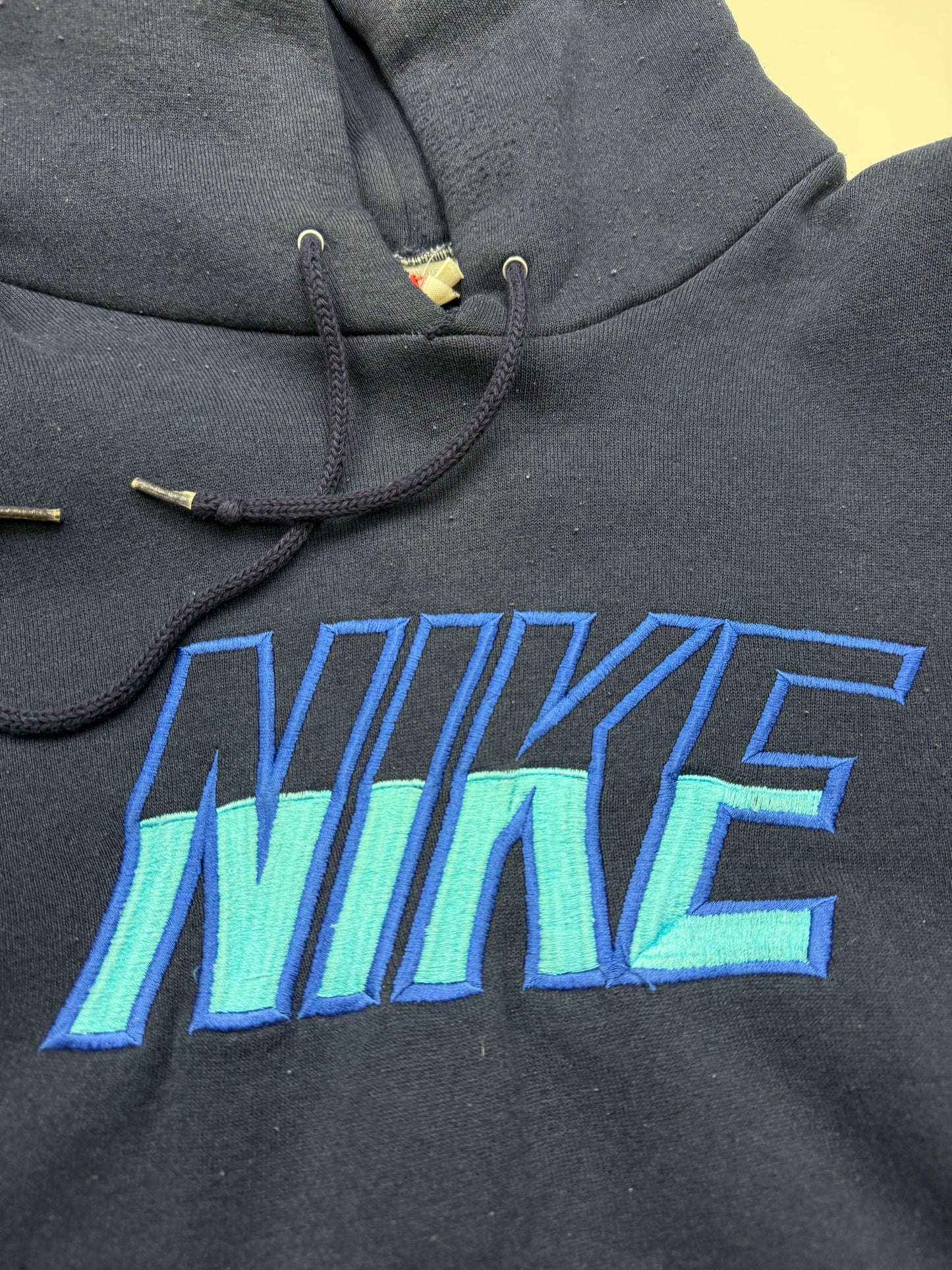 Vintage 80s/90s Nike Embroidered Spell Out Blue Ombre Hooded Sweatshirt Size M