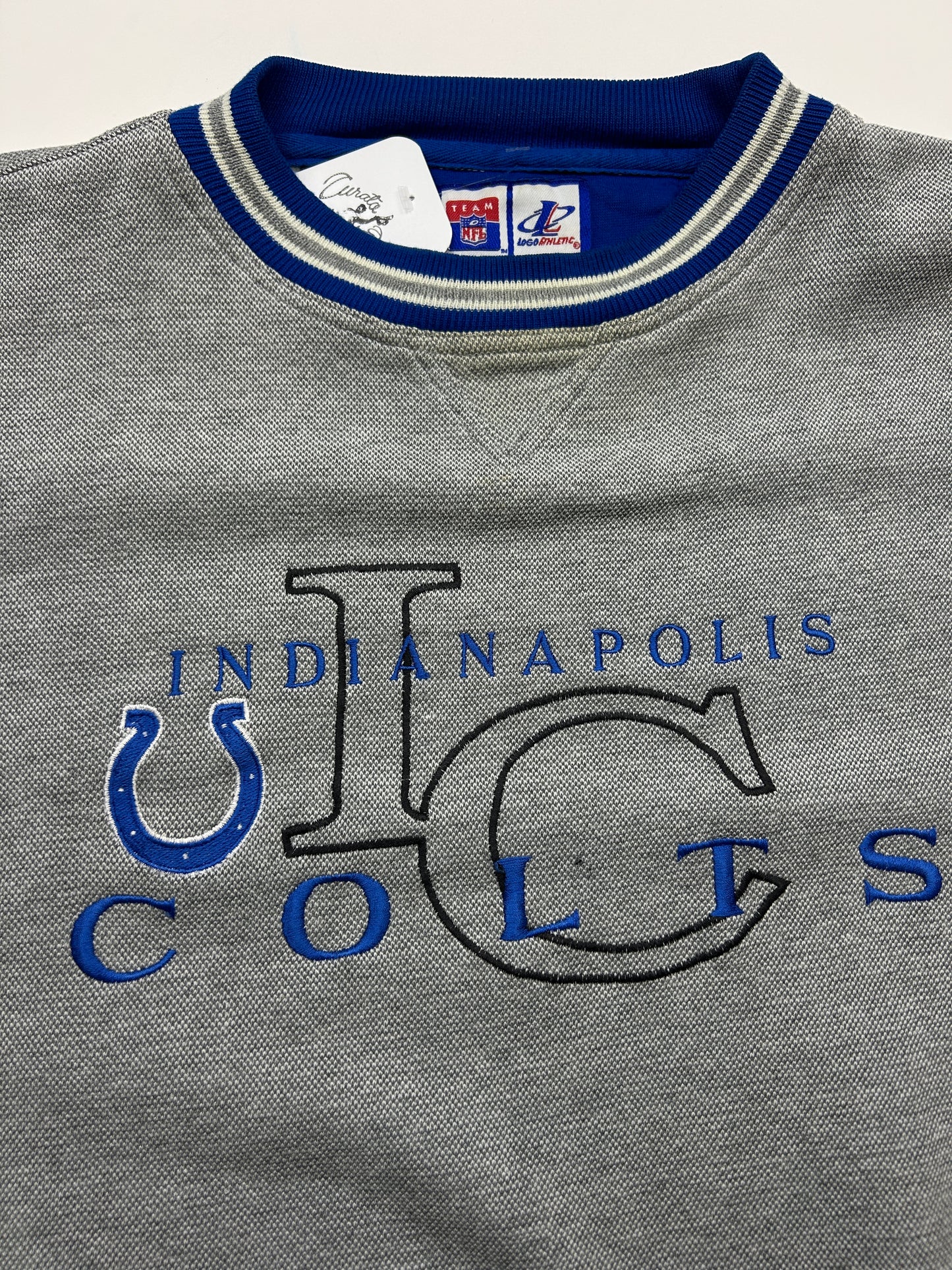 Vintage 90s Indianapolis Colts Embroidered NFL Logo Athletic Sweatshirt Size XL