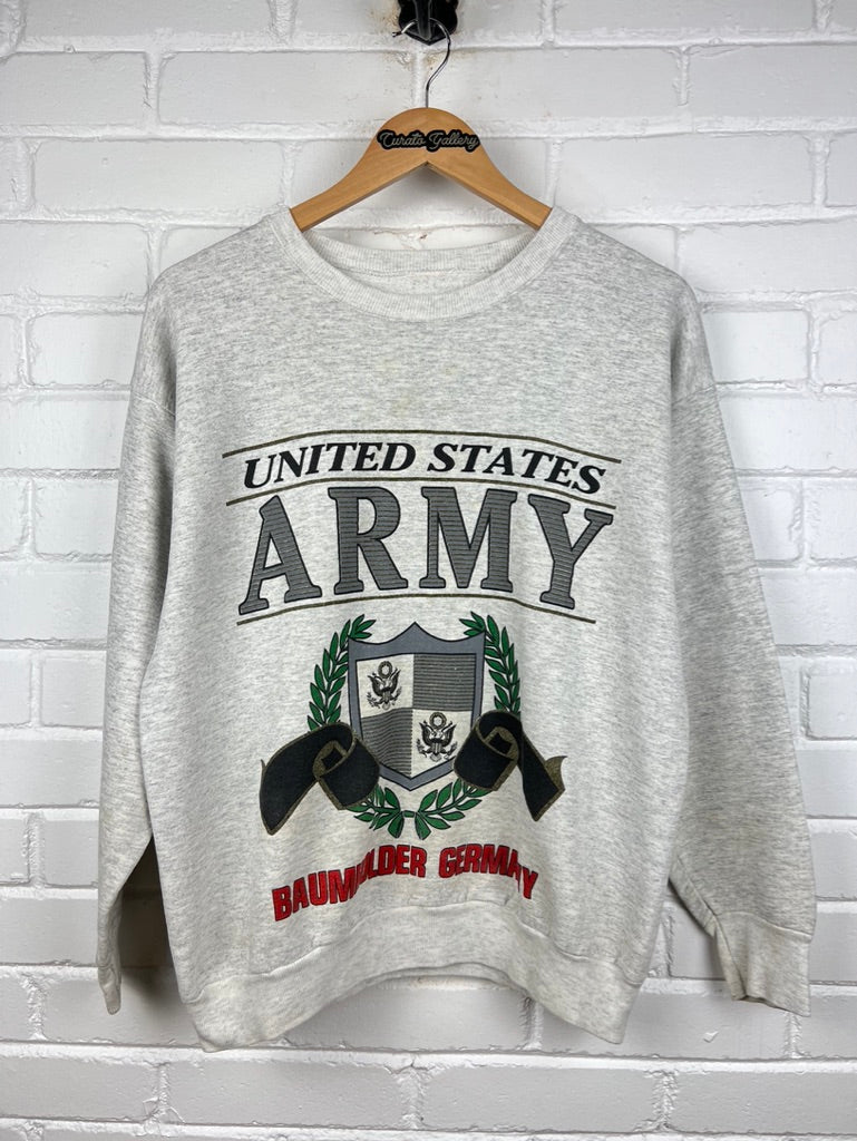 Vintage 90s United States Army Crest Logo Baumholder Germany Crewneck Sweatshirt Size L