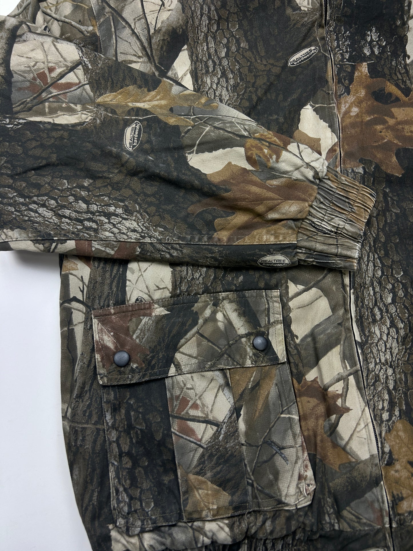 Outfitters Ridge Real Tree Hardwood Camo Insulated Hooded Bomber Jacket Size L