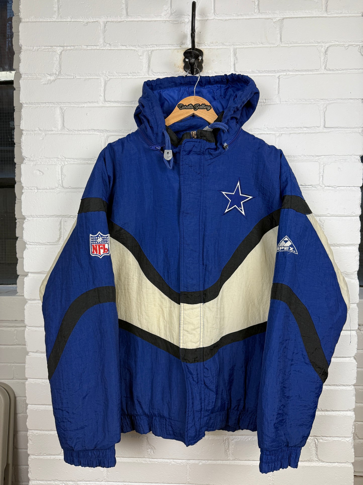Vintage 90s Dallas Cowboys NFL Pro Line Insulated Nylon Apex One Side Line Jacket Size L