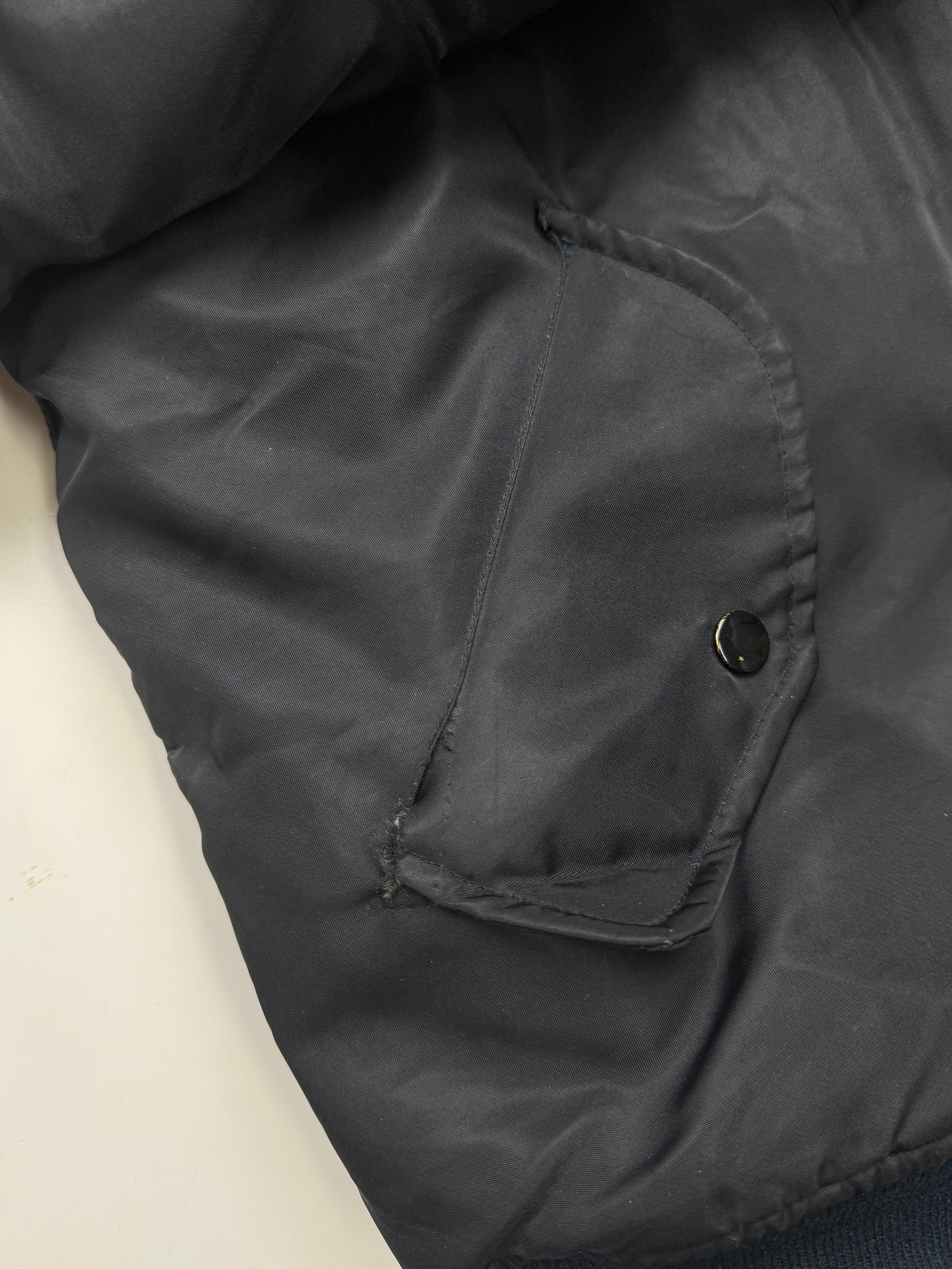 Vintage 90s Insulated Reversible Aviator Cropped Boxy Bomber Flight Jacket Size XL Black