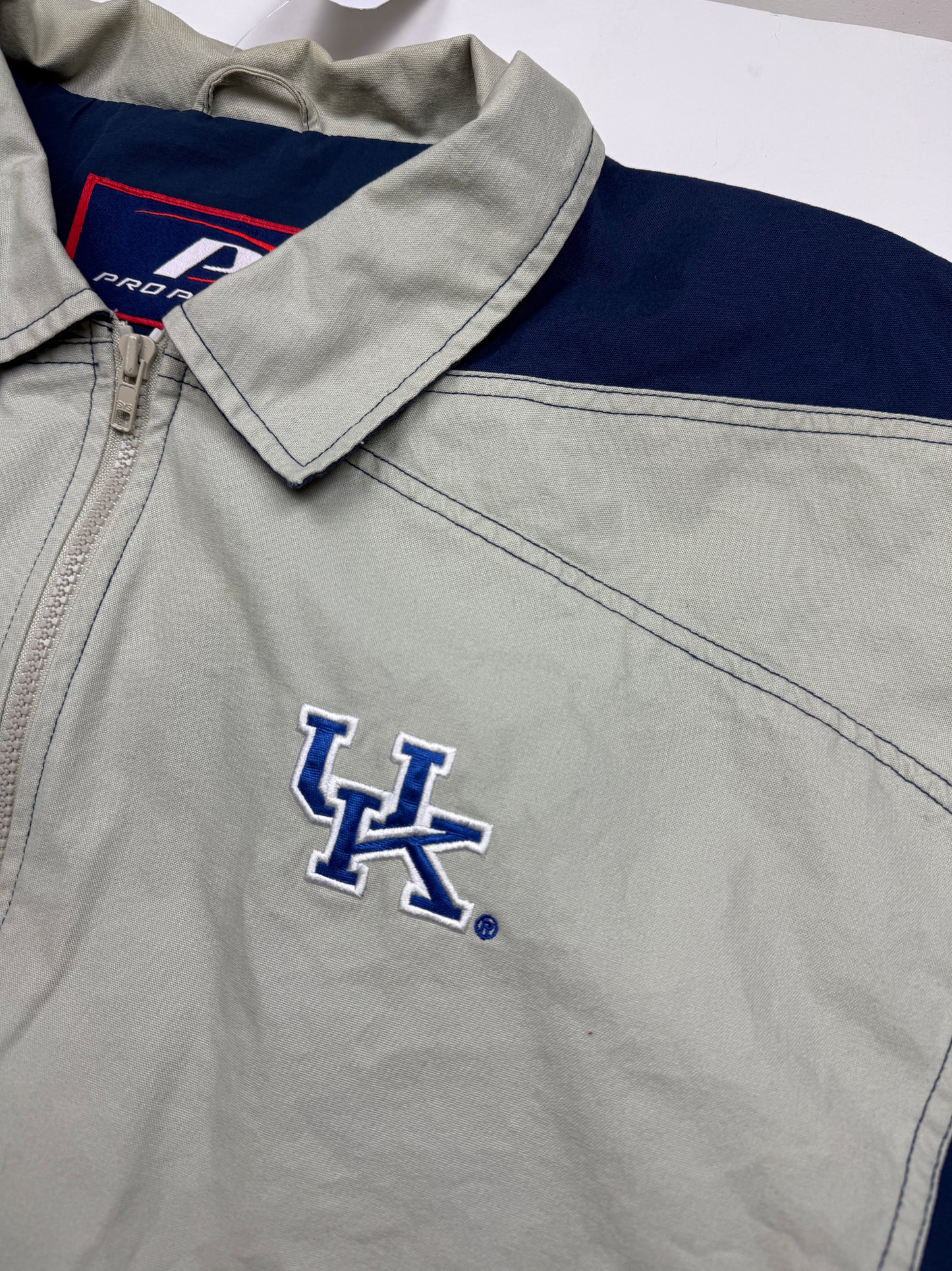 Vintage 90s Kentucky Wildcats UK NCAA Detroit Style Pro Player Light Jacket Size L