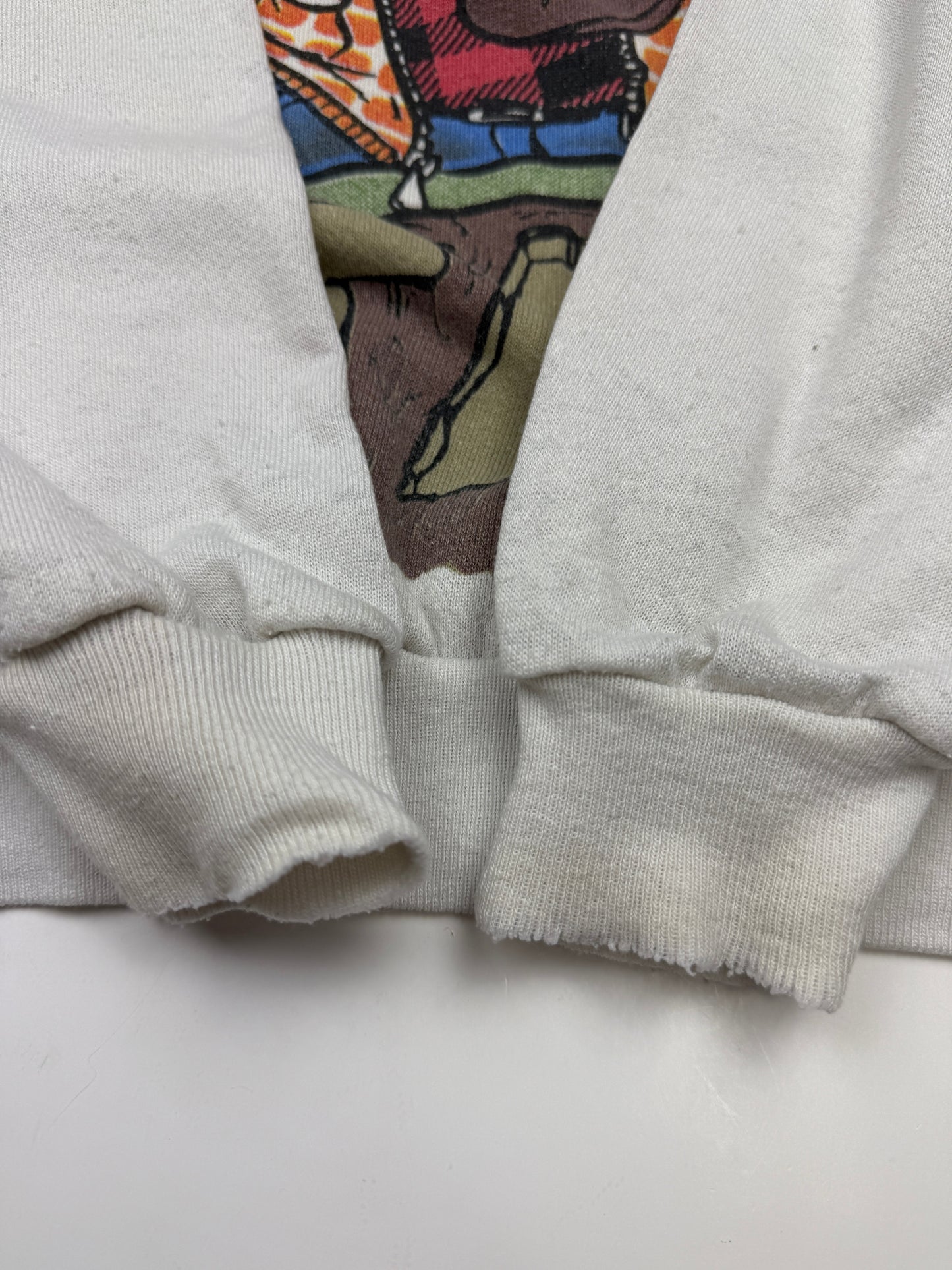 Vintage 1995 Looney Tunes Taz Farmer All Over Cartoon Print Crewneck Sweatshirt Size L 90s