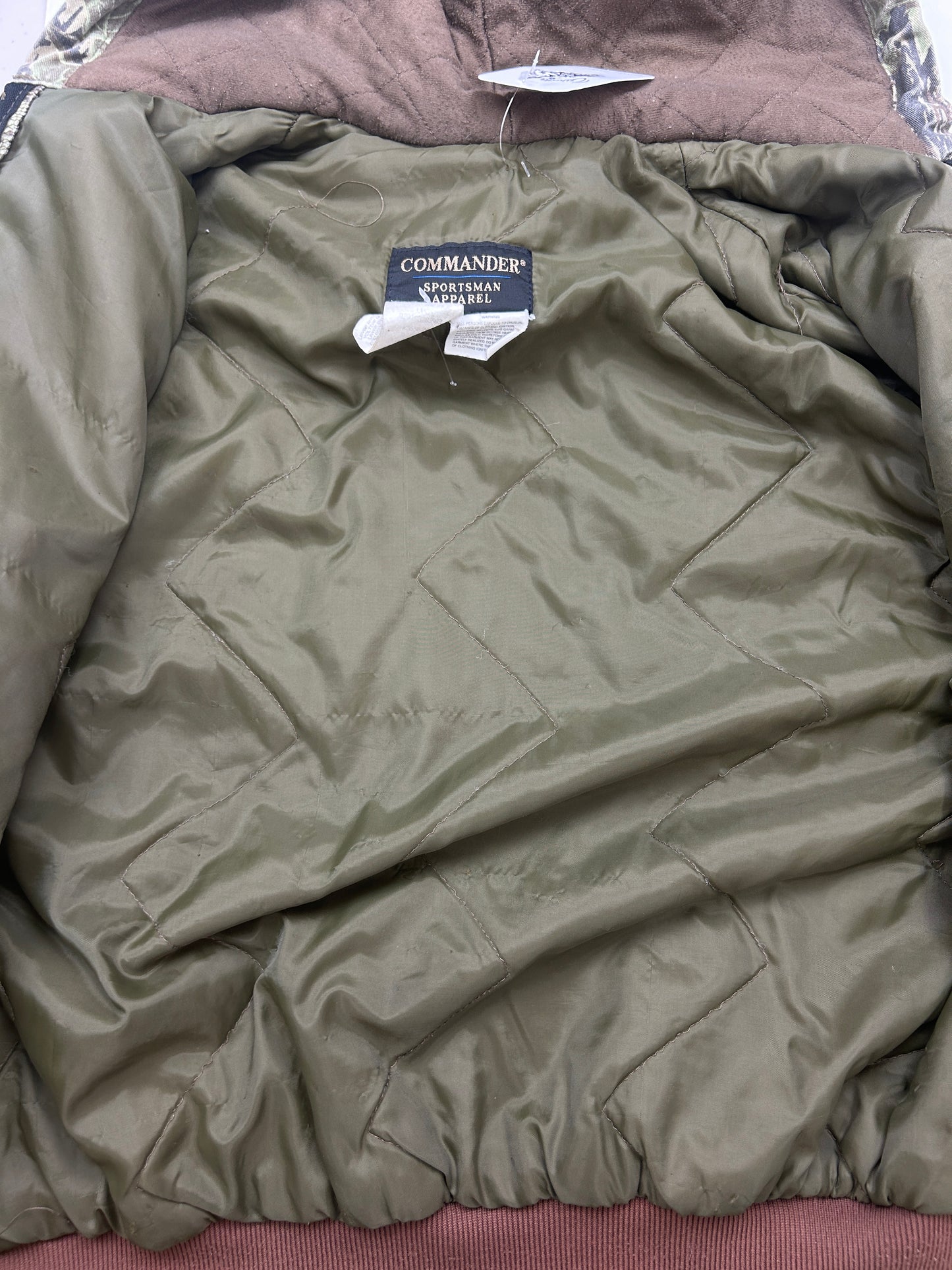 Vintage 90s Commander Real Tree Camo Insulated Hooded Cropped Bomber Jacket Size M