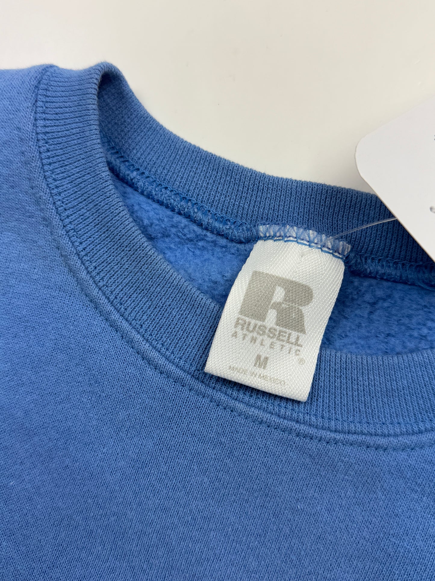 Russell Athletic Cropped Boxy Fit Blank Crewneck Sweatshirt Size M Womens Baby Blue