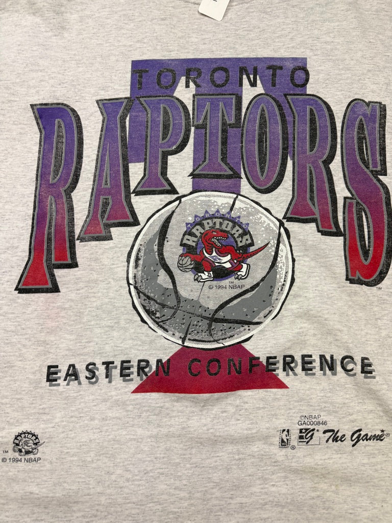Vintage 1994 Toronto Raptors Eastern Conference Big Graphic NBA T Shirt Size XL