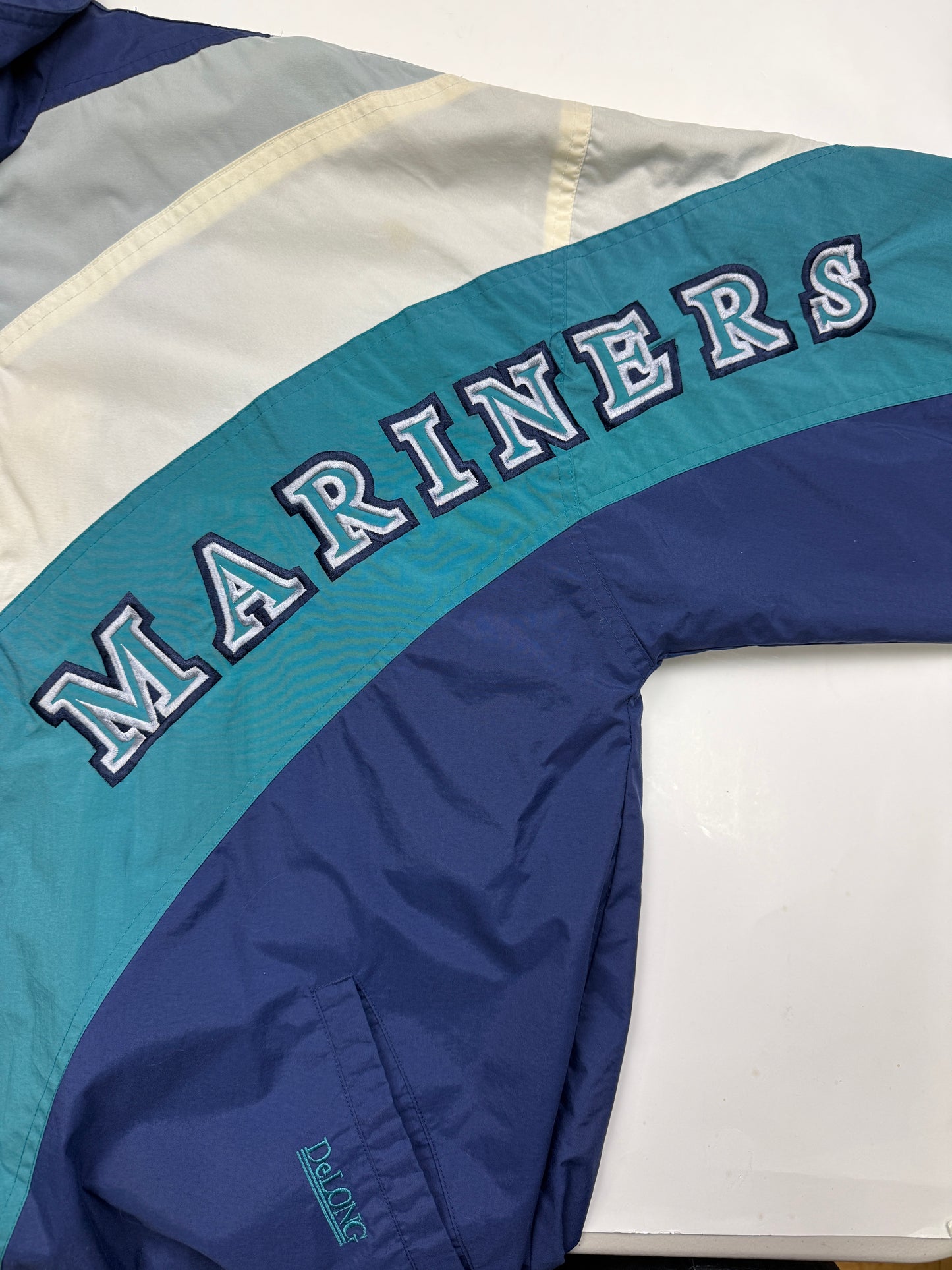 Vintage 90s Seattle Mariners MLB Baseball Embroidered Arc Spell Out Logo DeLong Windbreaker Jacket Size XL