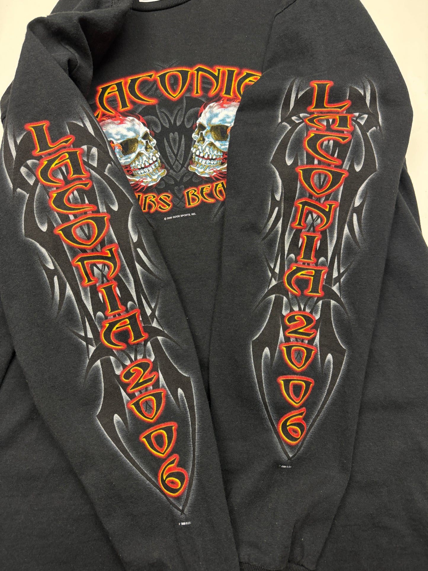 Vintage 2006 Laconia Weirs Beach Flames Skull Tribal Long Sleeve T Shirt Size L