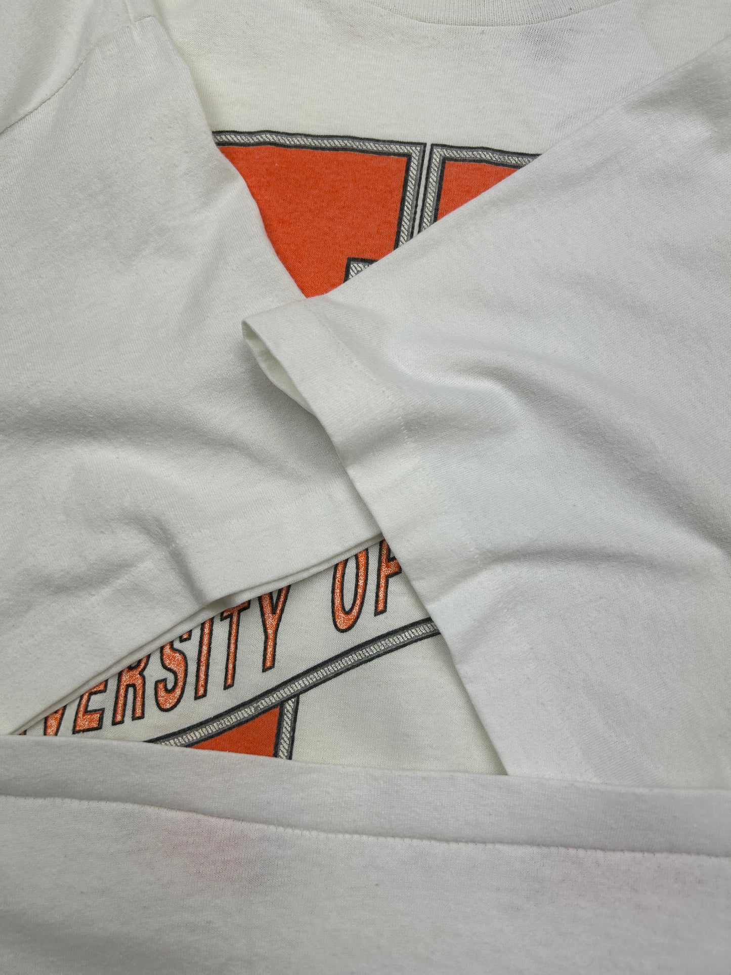 Vintage 90s University Of Tennessee Volunteers Big Graphic Spell Out T Shirt Size XL