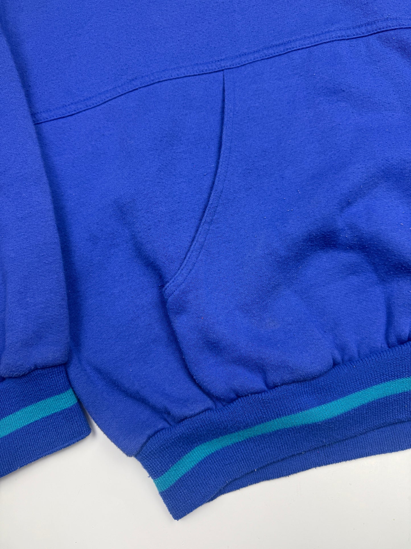 Vintage 80s/90s Activewear Two Tone Blank Pullover Hooded Sweatshirt Size L