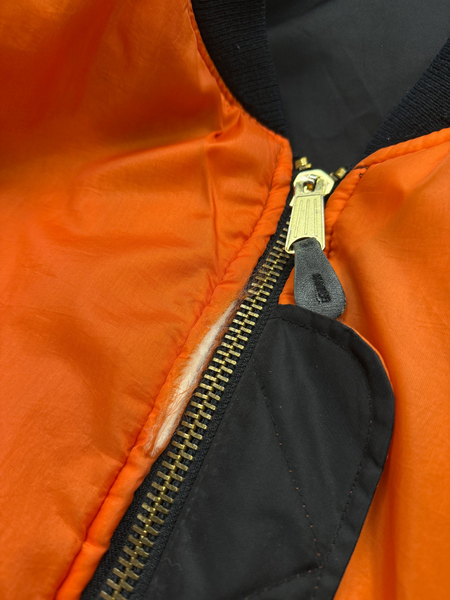 Vintage 90s Insulated Reversible Aviator Cropped Boxy Bomber Flight Jacket Size XL Black