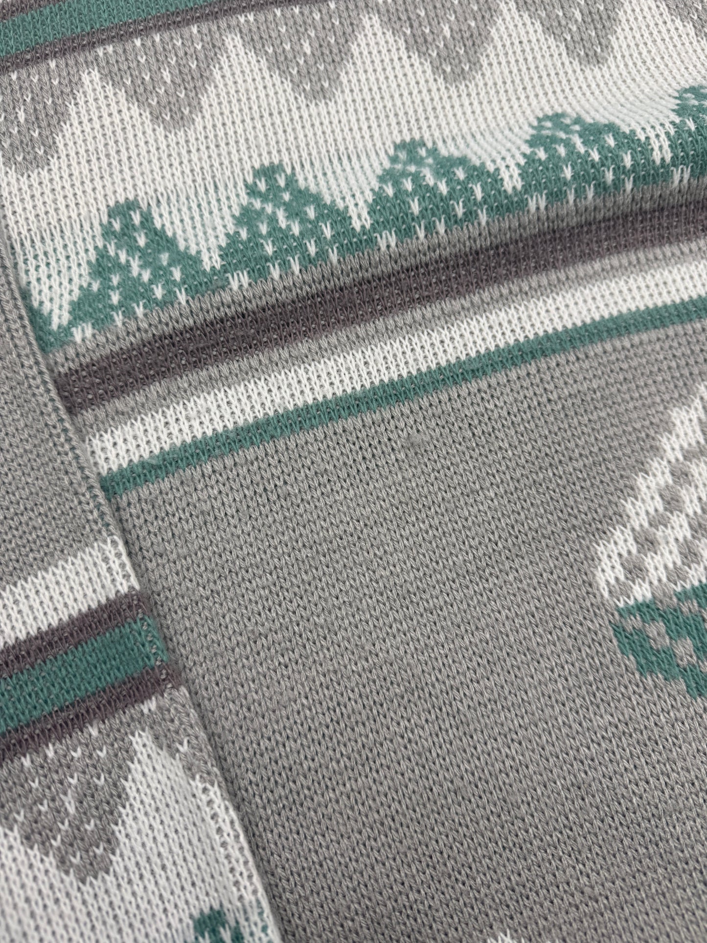 Vintage Town Craft Abstract Argyle Print Acrylic Knit Sweater Size L Made USA