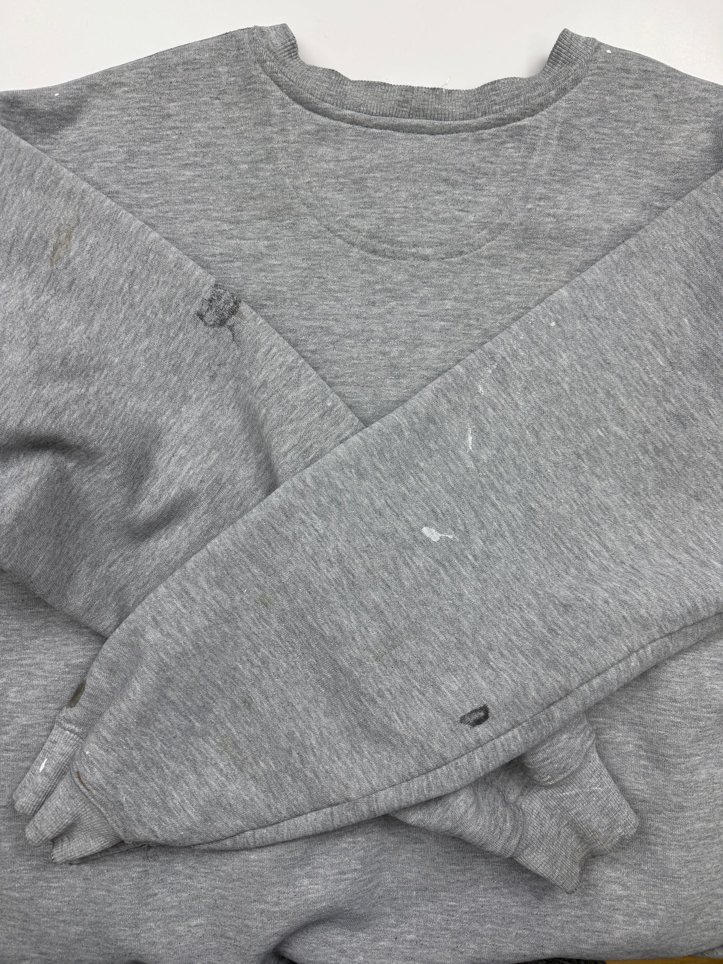 Vintage 90s Carhartt Embroidered Logo Paint Splattered Crewneck Sweatshirt Size L