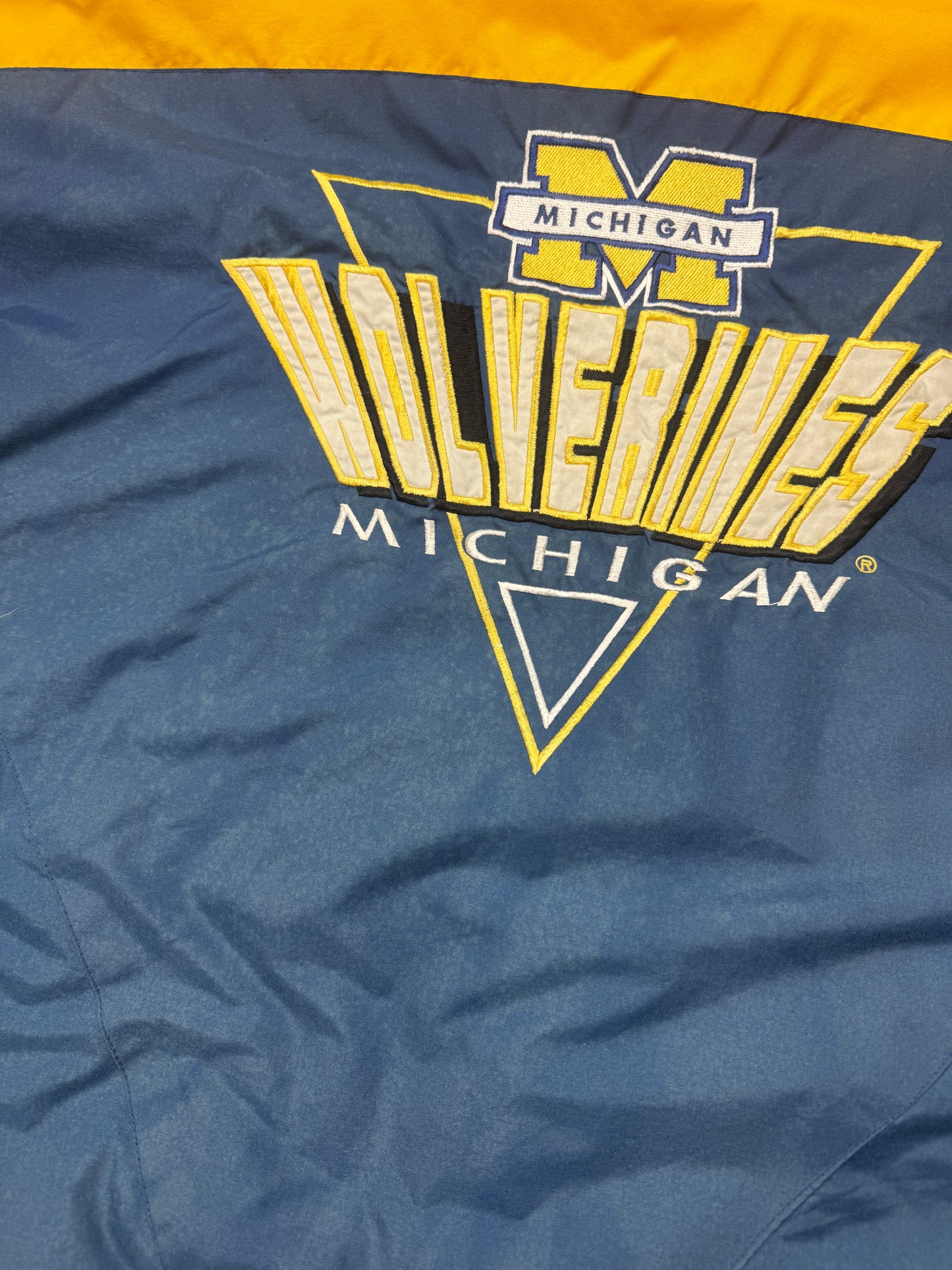 Vintage 80s/90s Michigan Wolverines Embroidered Logo NCAA Logo 7 Insulated Bomber Jacket Size XL
