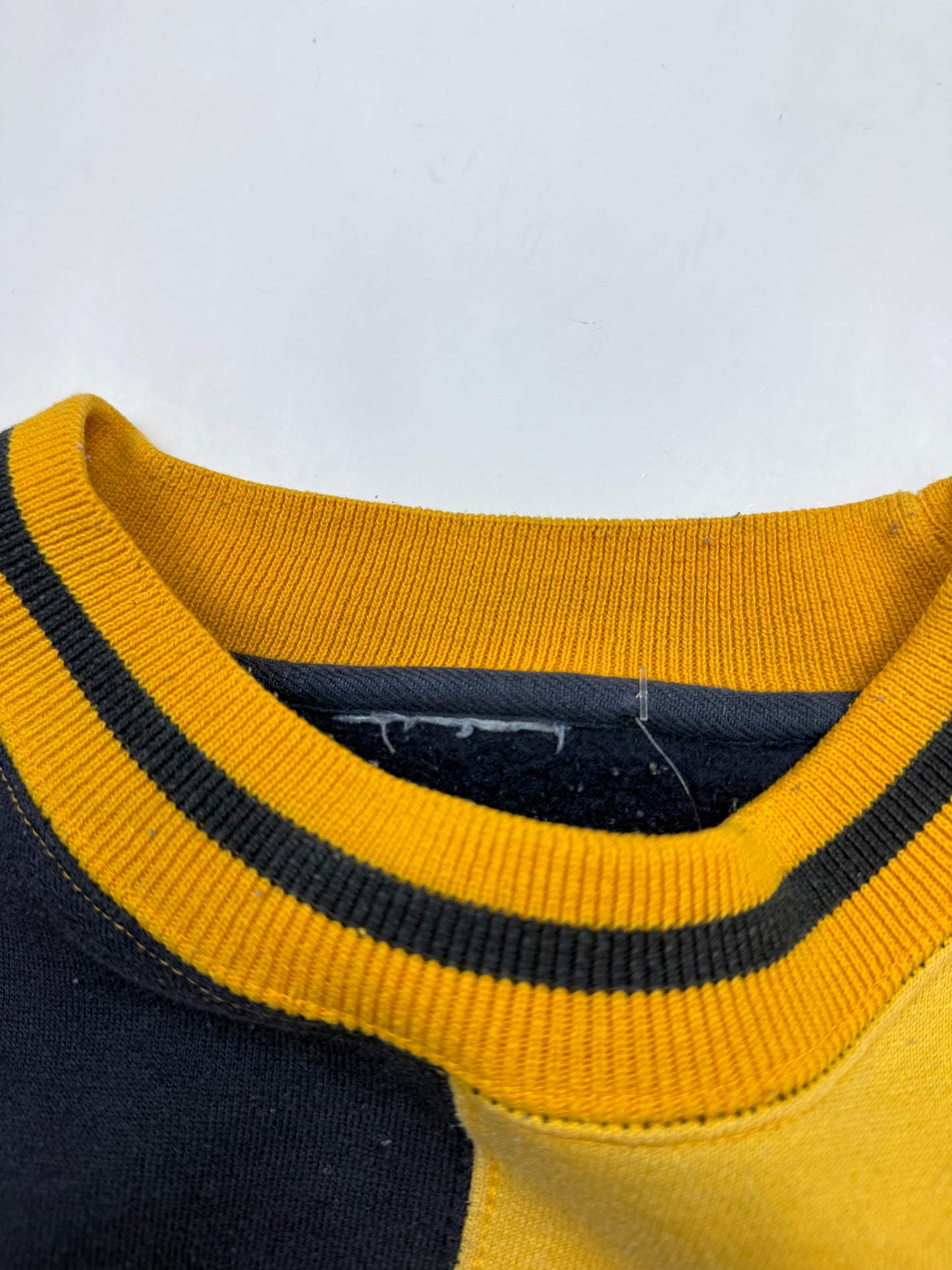 Vintage 90s Notre Dame Fighting Irish Embroidered Logo Split Two Tone Sweatshirt Size XL