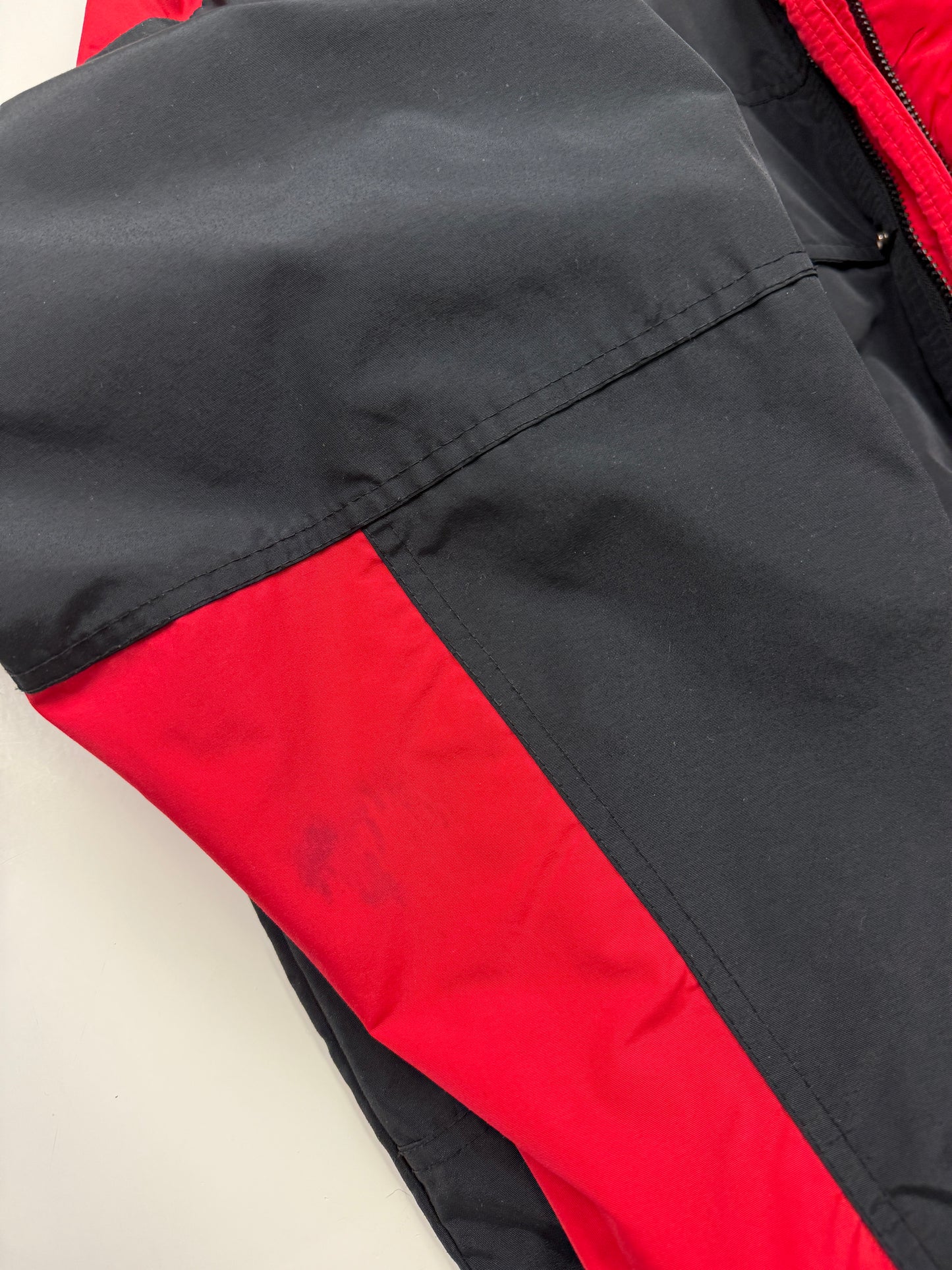 Vintage 90s Chicago Bulls NBA Chalk Lined Stadium Club Nylon Windbreaker Jacket Size XL