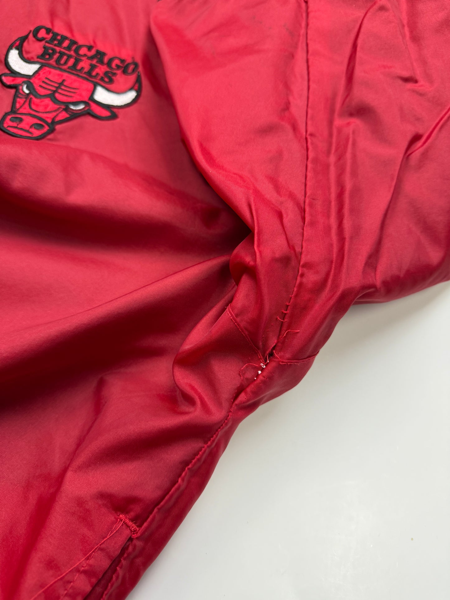 Vintage 90s Chicago Bulls NBA Pro Player Reversible 1/2 Zip Windbreaker Jacket Size XL