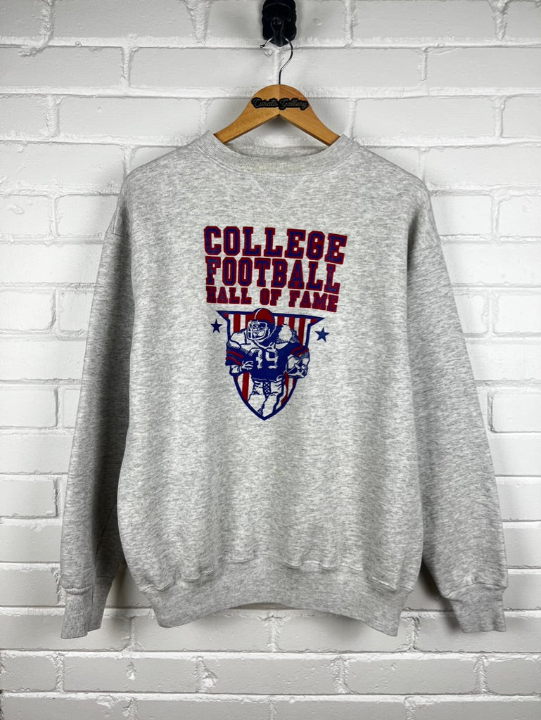 Vintage 90s College Football Hall Of Fame Logo NCAA Graphic Sweatshirt Size L