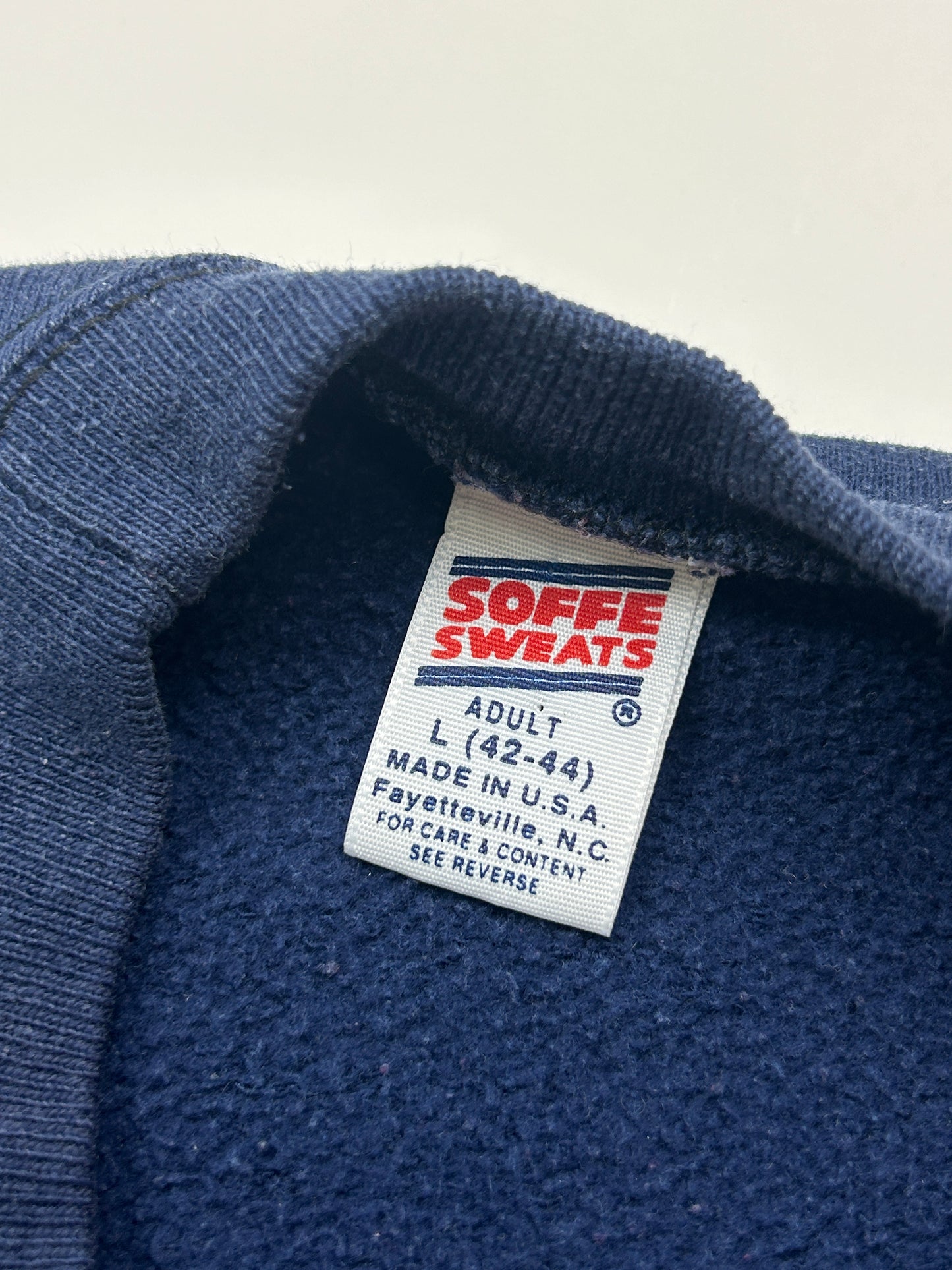 Vintage 80s Navy Blue US Army Graphic Sweatshirt Size L