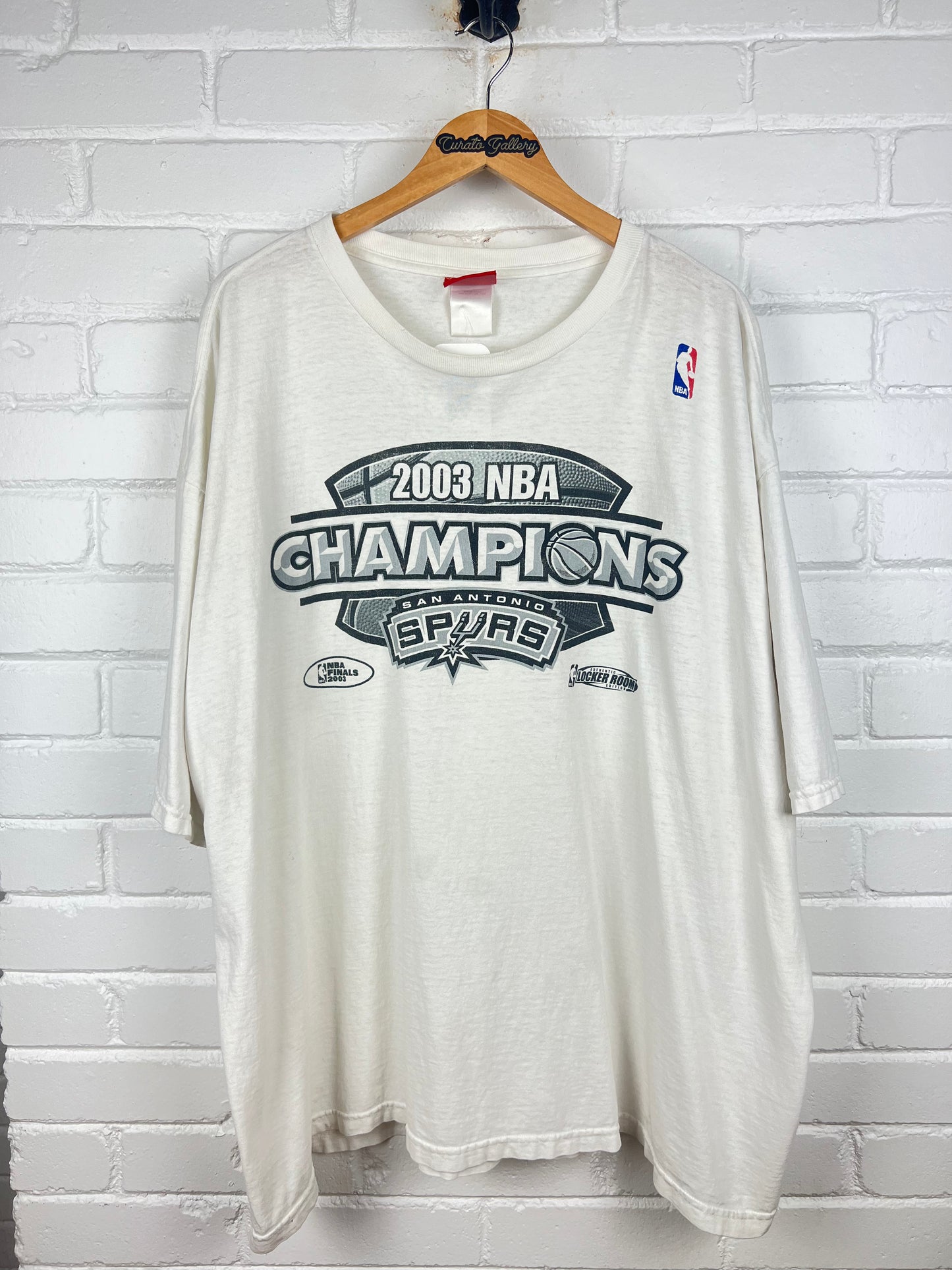Vintage 2003 San Antonio Spurs NBA Champs Basketball Reebok T Shirt Size XXL