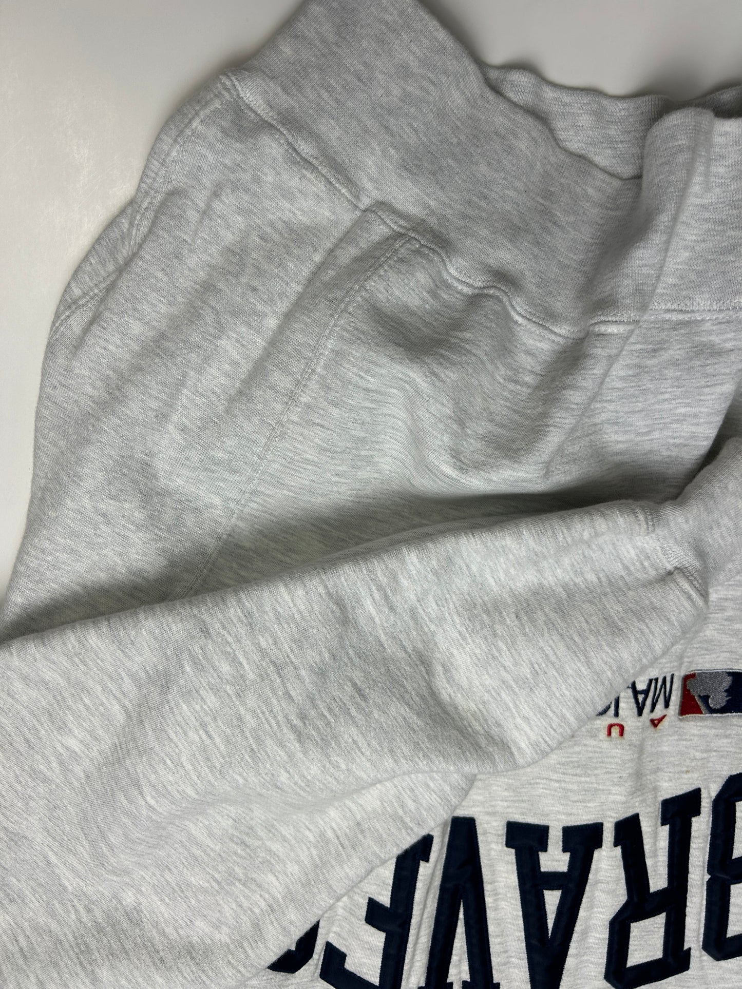 Vitnage 90s Atlanta Braves Embroidered MLB Baseball Russell Athletic Sweatshirt Size XXL