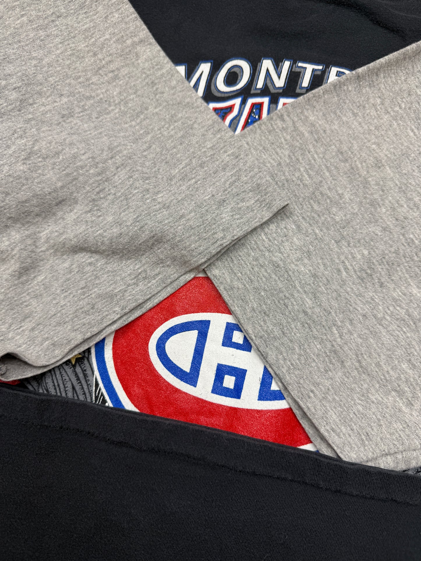 Vintage 1994 Montreal Canadians NHL Hockey Big Graphic T Shirt Size L 90s
