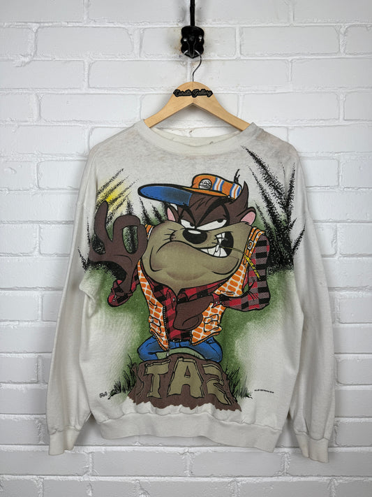 Vintage 1995 Looney Tunes Taz Farmer All Over Cartoon Print Crewneck Sweatshirt Size L 90s