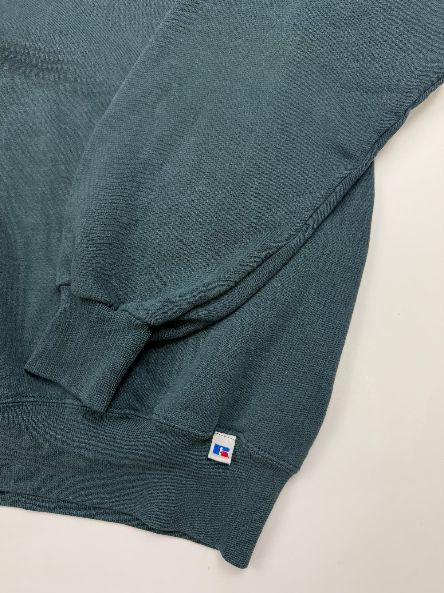 Vintage 90s Russell Athletic Boxy Fit Blank Crewneck Sweatshirt Size XL