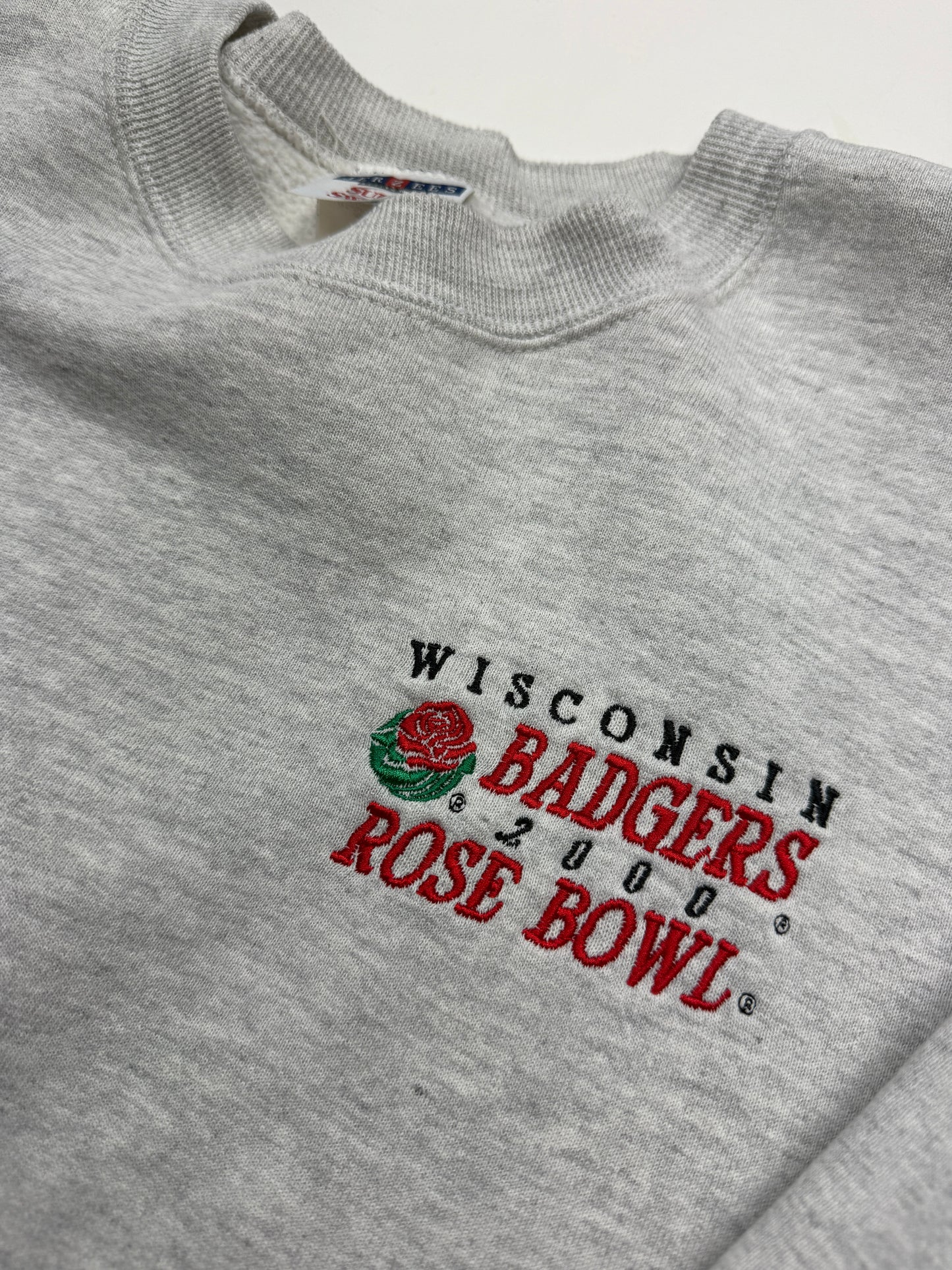 Vintage 2000 Wisconsin Badgers Rose Bowl NCAA Football Embroidered Sweatshirt Size XL
