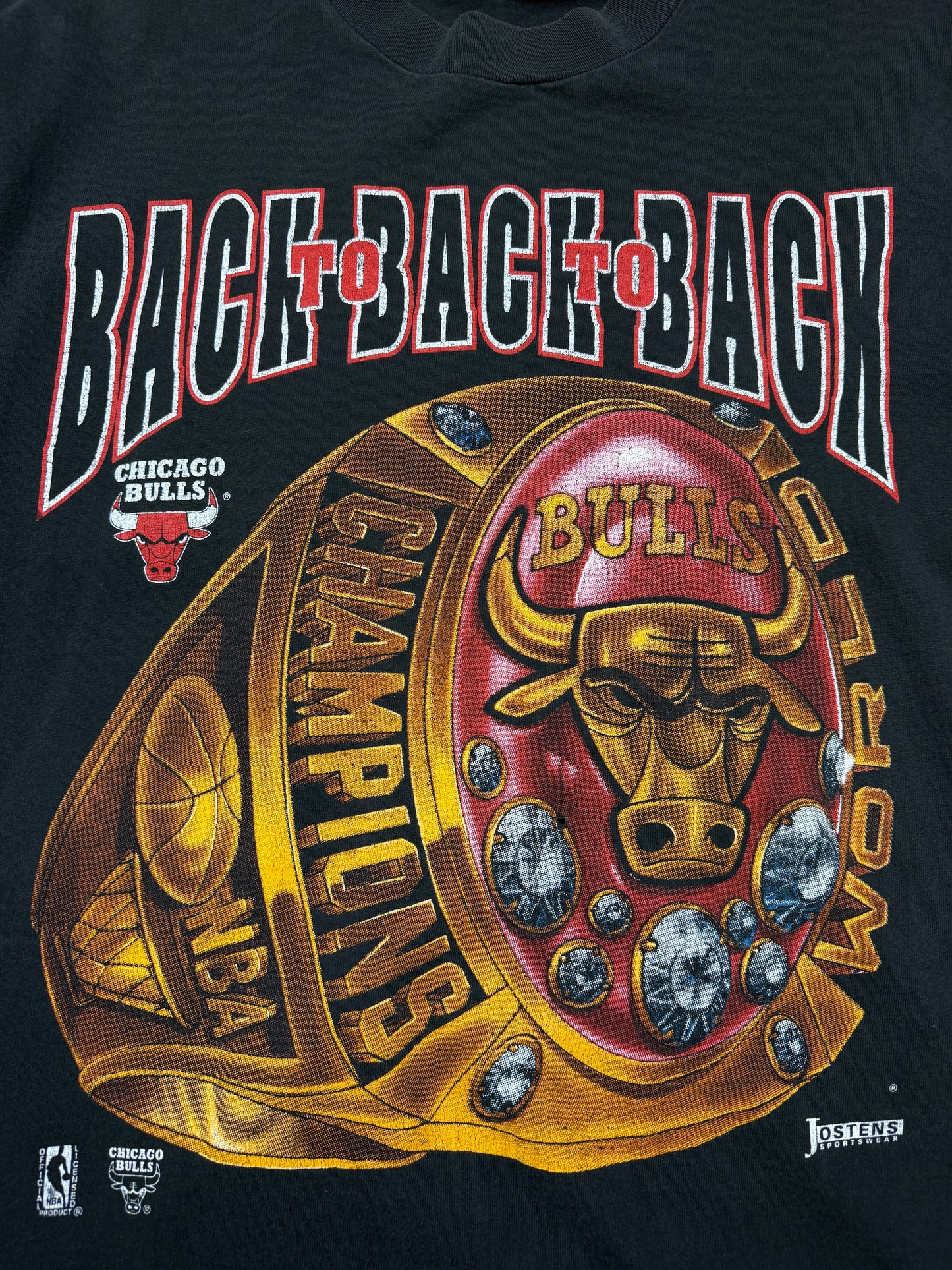 Vintage 90s Chicago Bulls NBA Champs Back To Back To Back Ring Graphic T Shirt Size L