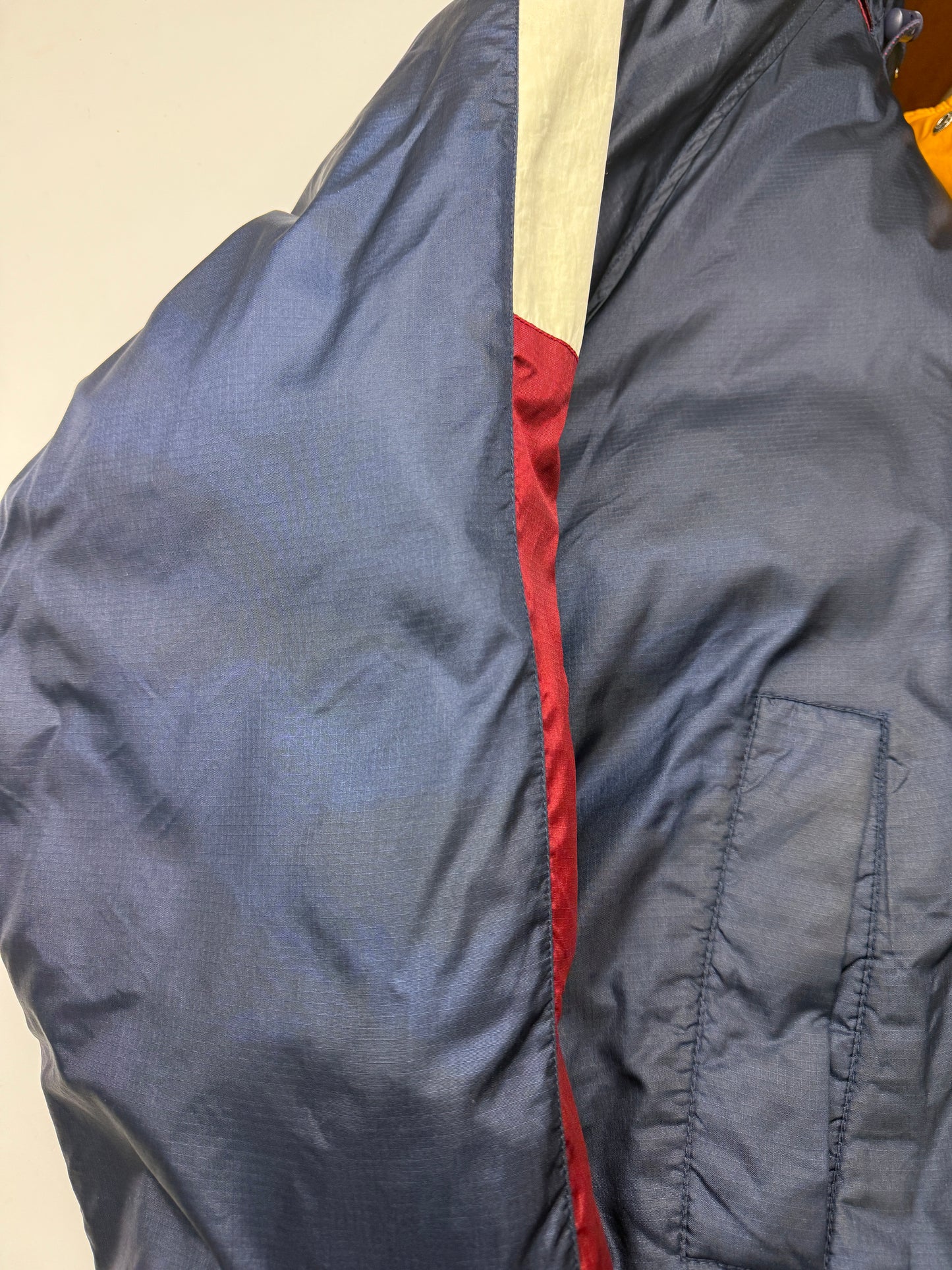 Vintage 90s Tommy Hilfiger Embroidered Flag Down Feathers Insulated Puffer Jacket Size L