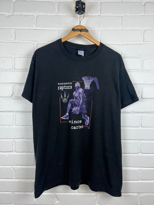 Vintage Vince Carter #15 Toronto Raptors Windmill Dunk NBA T Shirt Size L