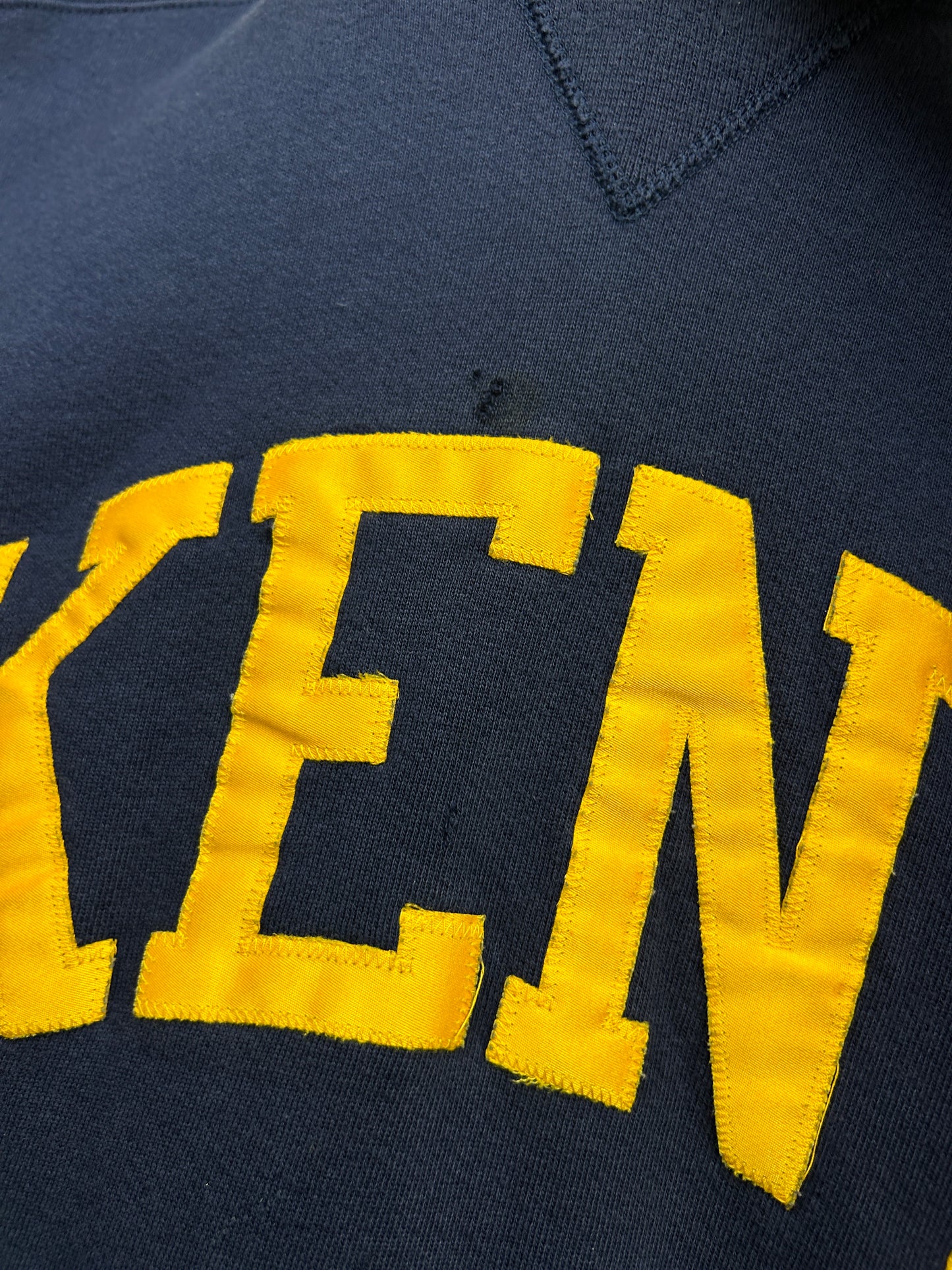 Vintage 90s Kent State University Golden Flashes Stitched Russel Athletic Sweatshirt Size L