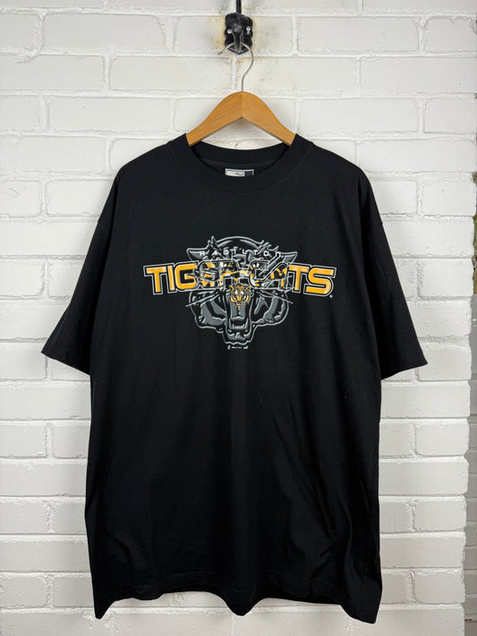 Vintage 2003 Hamilton Tiger Cats CFL Football Graphic Puma T Shirt Size XL