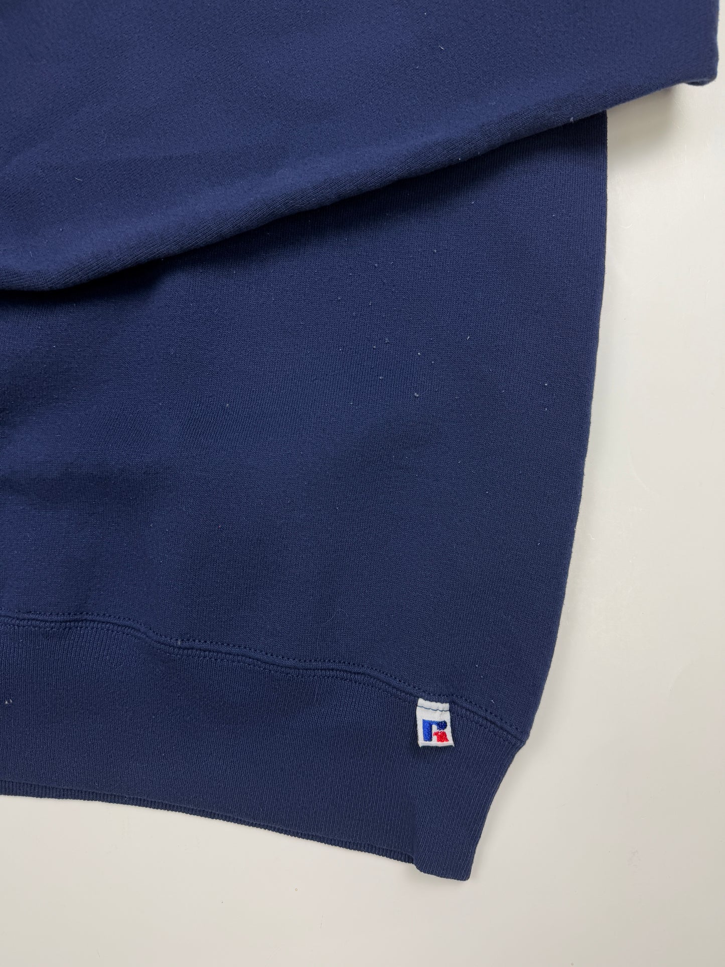 Vintage 90s Russell Athletic Blank Crewneck Sweatshirt Size M Navy Blue Made USA