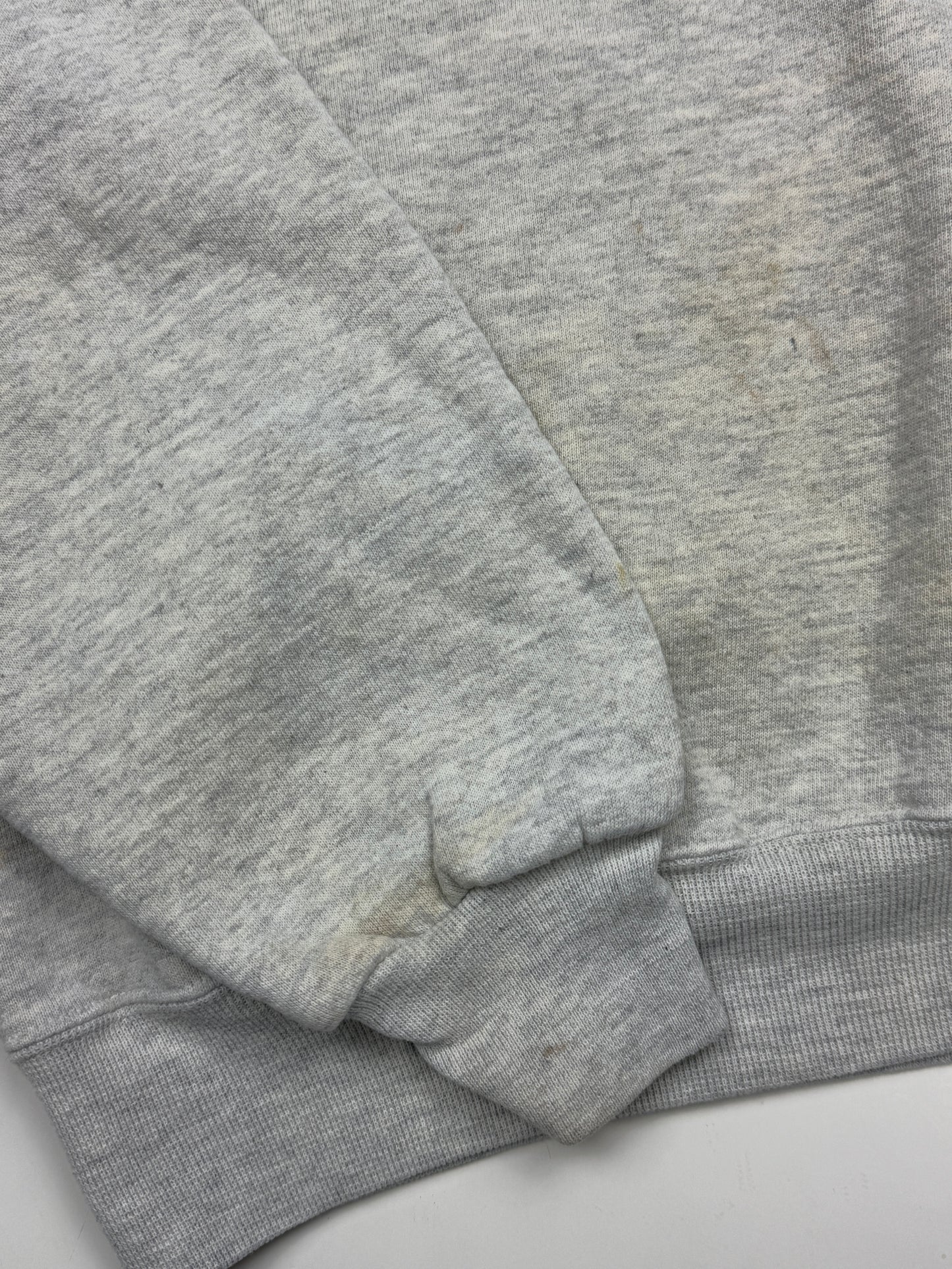 Vintage 90s Russell Athletic Cropped Boxy Fit Blank Crewneck Sweatshirt Size M Heather Gray