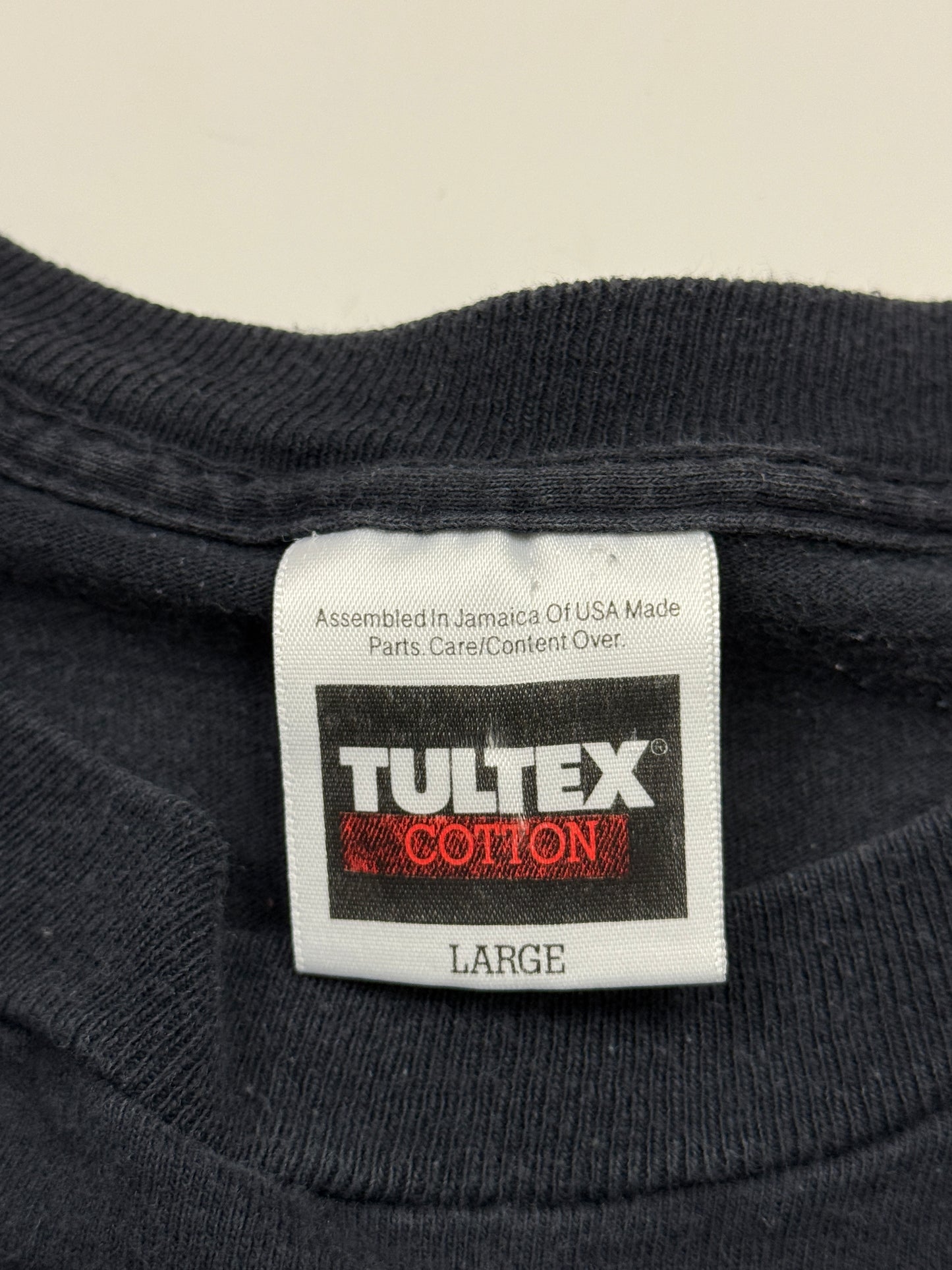 Vintage 1994 Looney Tunes Black Out Taz Bugs Daffy Sylvester Pool Table T Shirt  Size L 90s