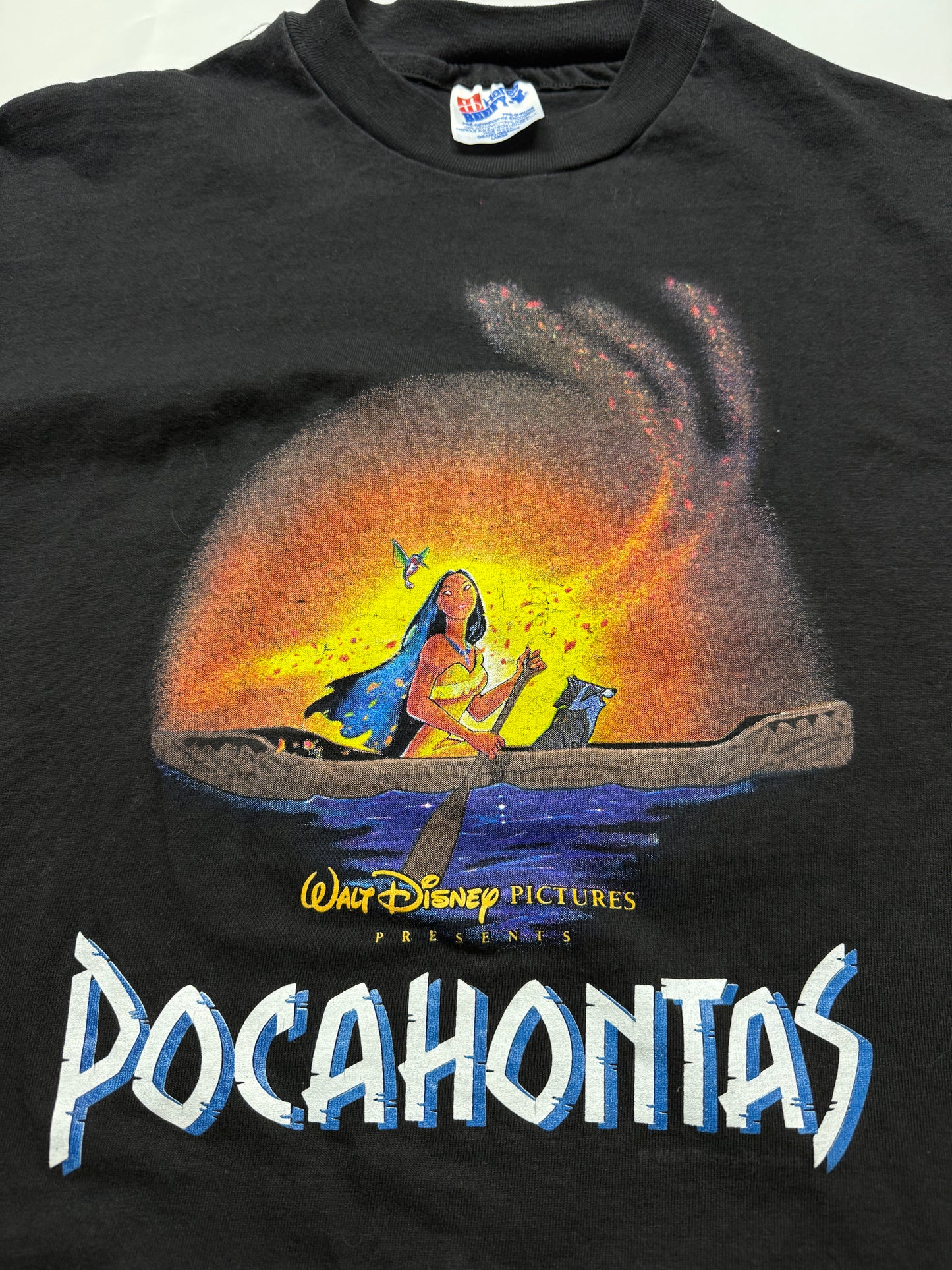 Vintage 1995 Pocahontas Disney Movie Promo Graphic Meeko Cartoon Animated T Shirt Size L