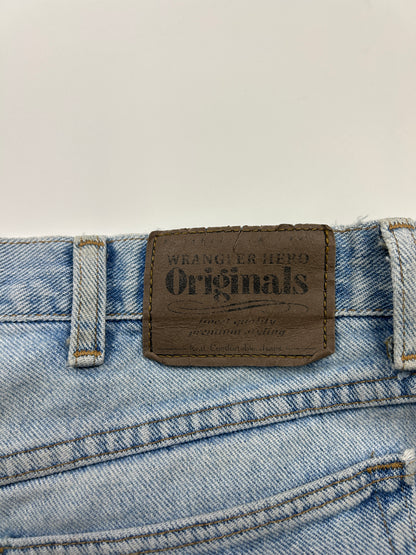 Vintage Wrangler Hero Light Wash Jean Jort Shorts Size 35W