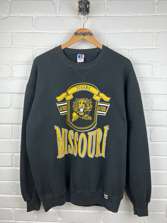 Vitnage 90s Missouri Tigers NCAA Collegiate Russel Athletic Crewneck Sweatshirt Size XL