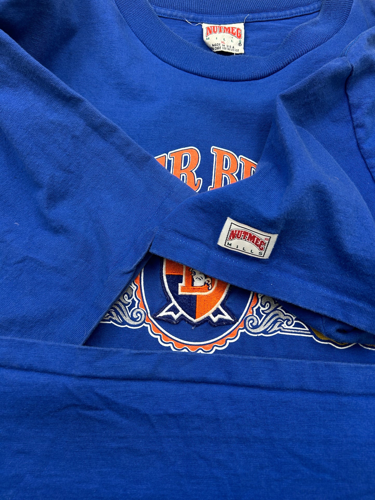 Vintage 90s Denver Broncos NFL Football Crest Graphic Nutmeg T Shirt Size XL