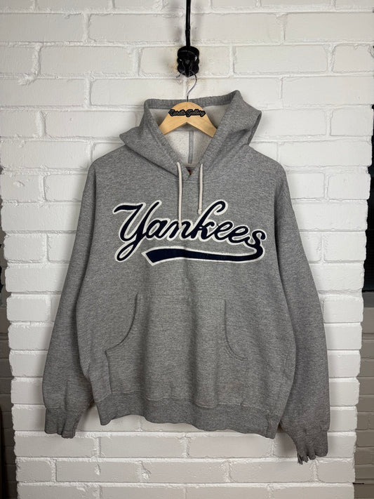 Vintage 90s New York Yankees Embroidered Script Spell Out MLB Hooded Sweatshirt Size M
