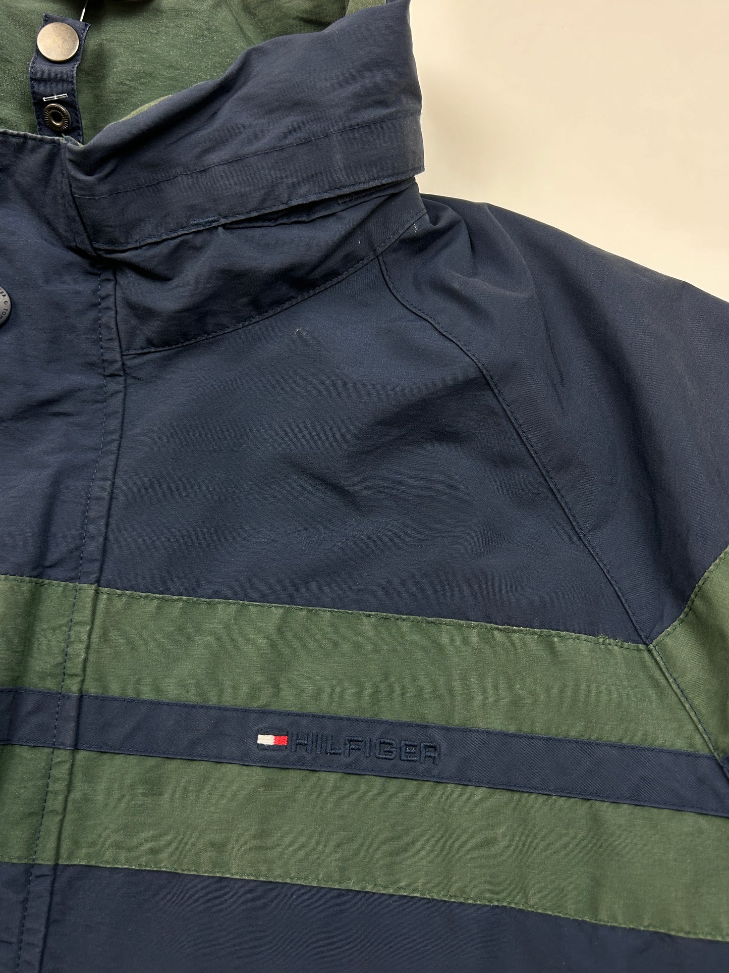 Tommy Hilfiger Embroidered Spell Out Flag Two Tone Light Jacket Size L