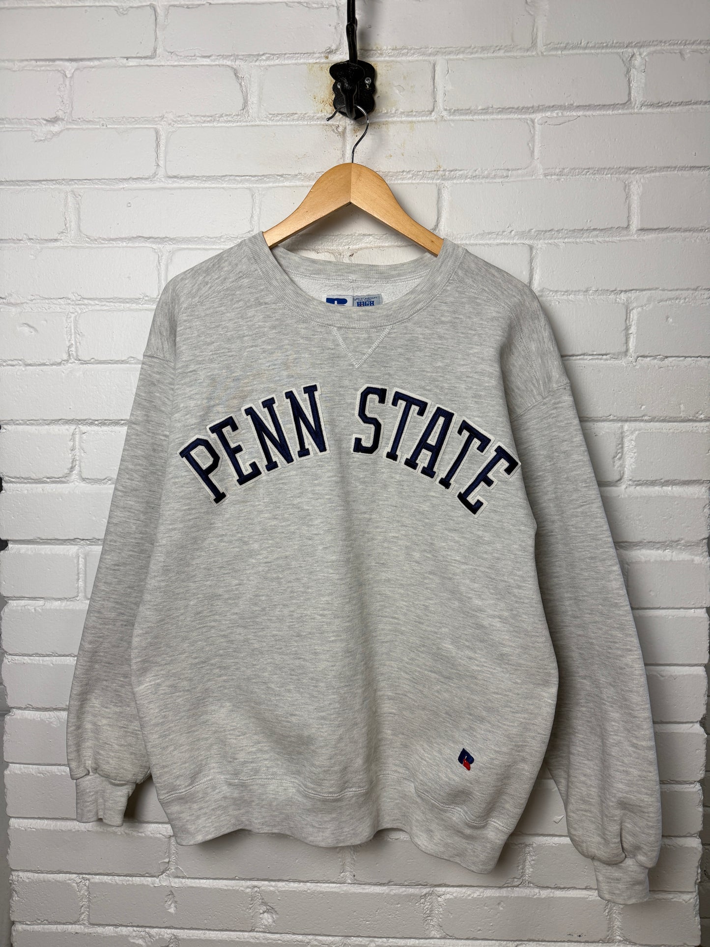 Vintage 90s Penn State Nittany Lions Embroidered Arc Spell Out Crewneck Sweatshirt Size L