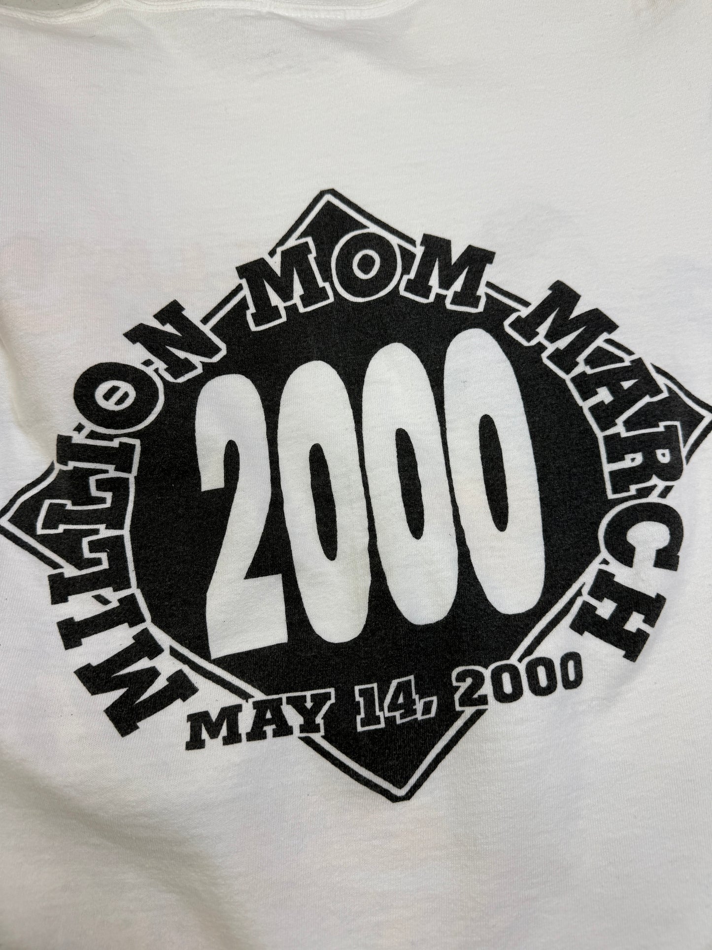 Vinatge 2000 Million Mom March Duty To Be The Bearer Graphic T Shirt Size M